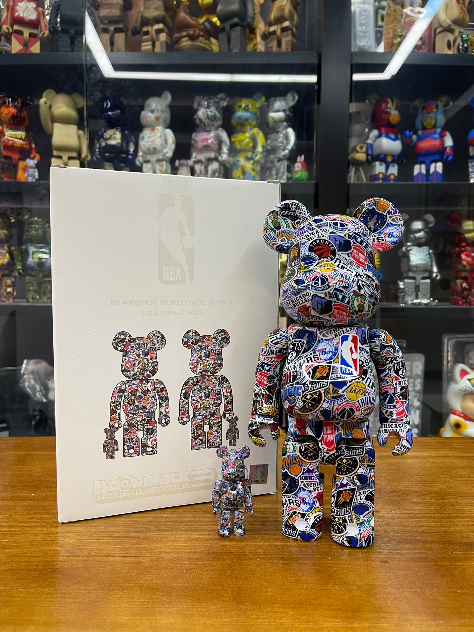 100% & 400% BE@RBRICK NBA