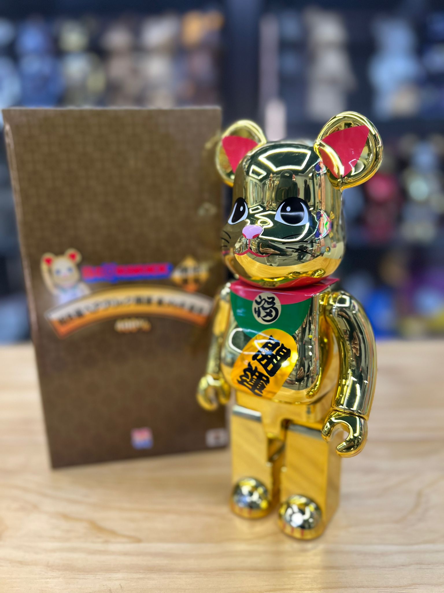 400% BE@RBRICK 招き猫 開運 金メッキ 発光