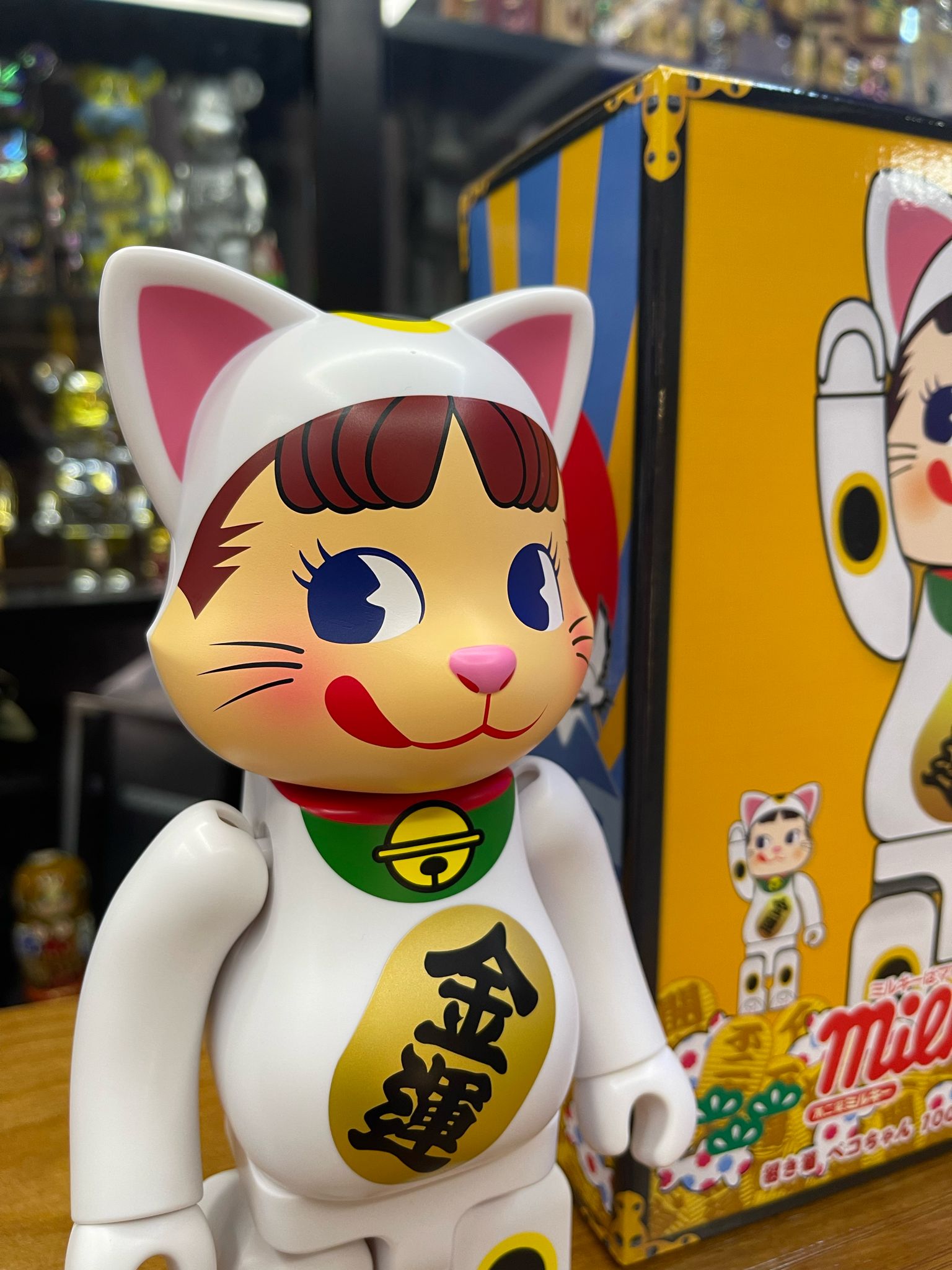 100% & 400% NY@BRICK 招き猫 ペコちゃん