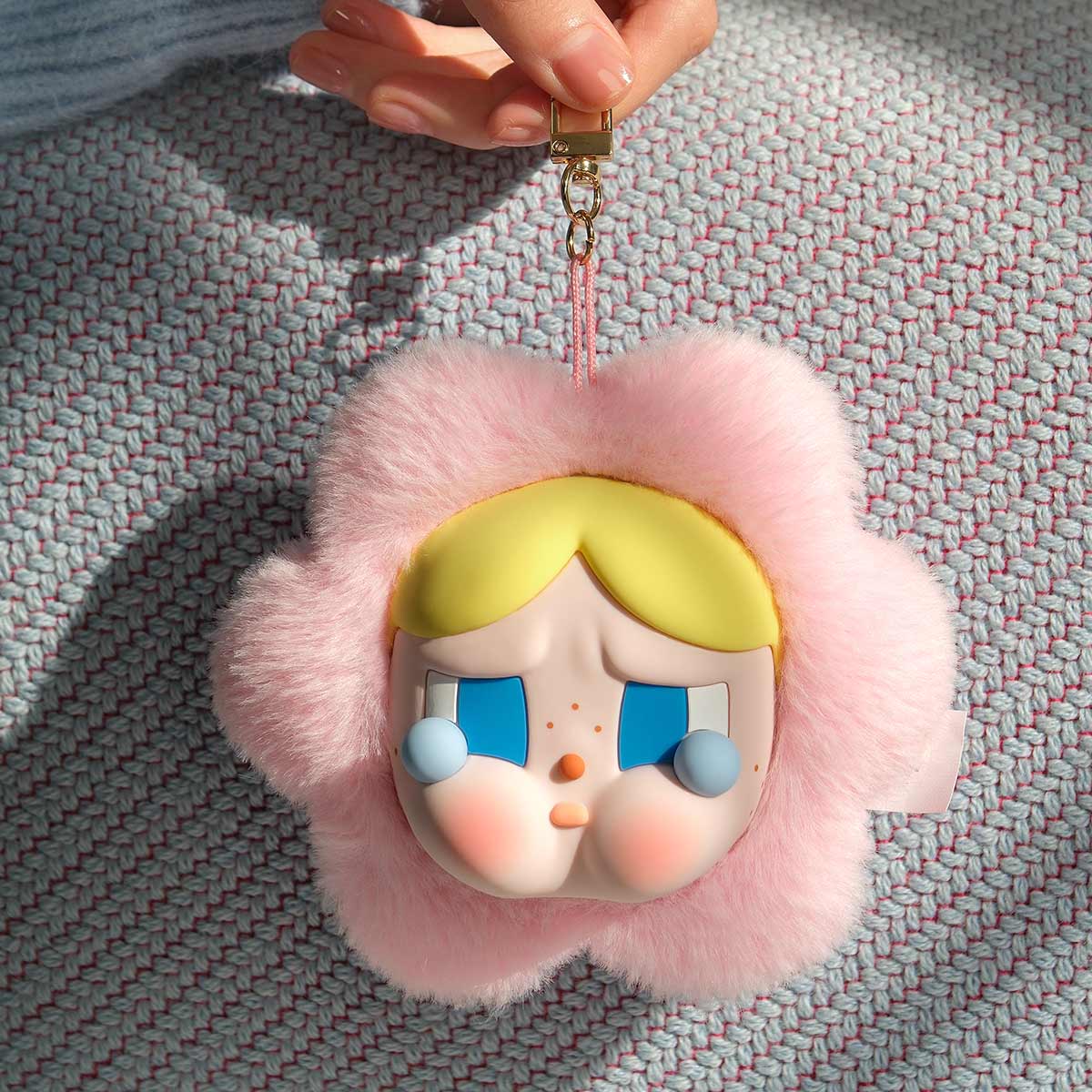 POP MART CRYBABY悲傷俱樂部系列-硅膠毛絨耳機包 Sad Club Series-Silicone Plush Earphone Bag