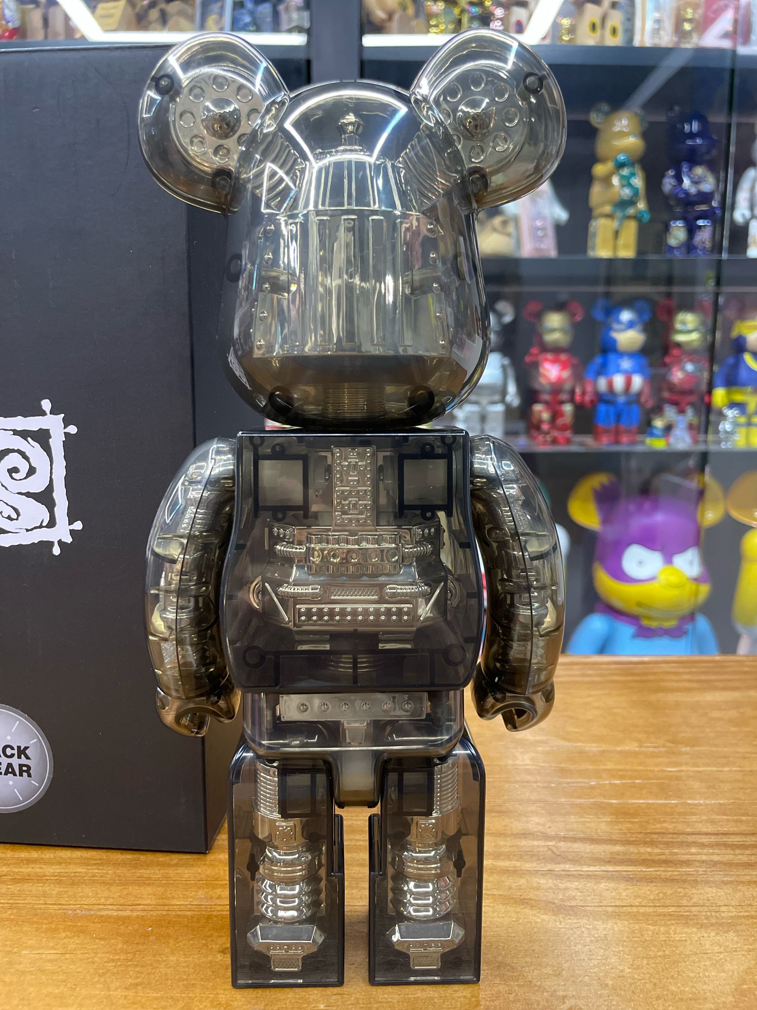 400% Bearbrick HxS Hirota Saigansho (Clear Black)