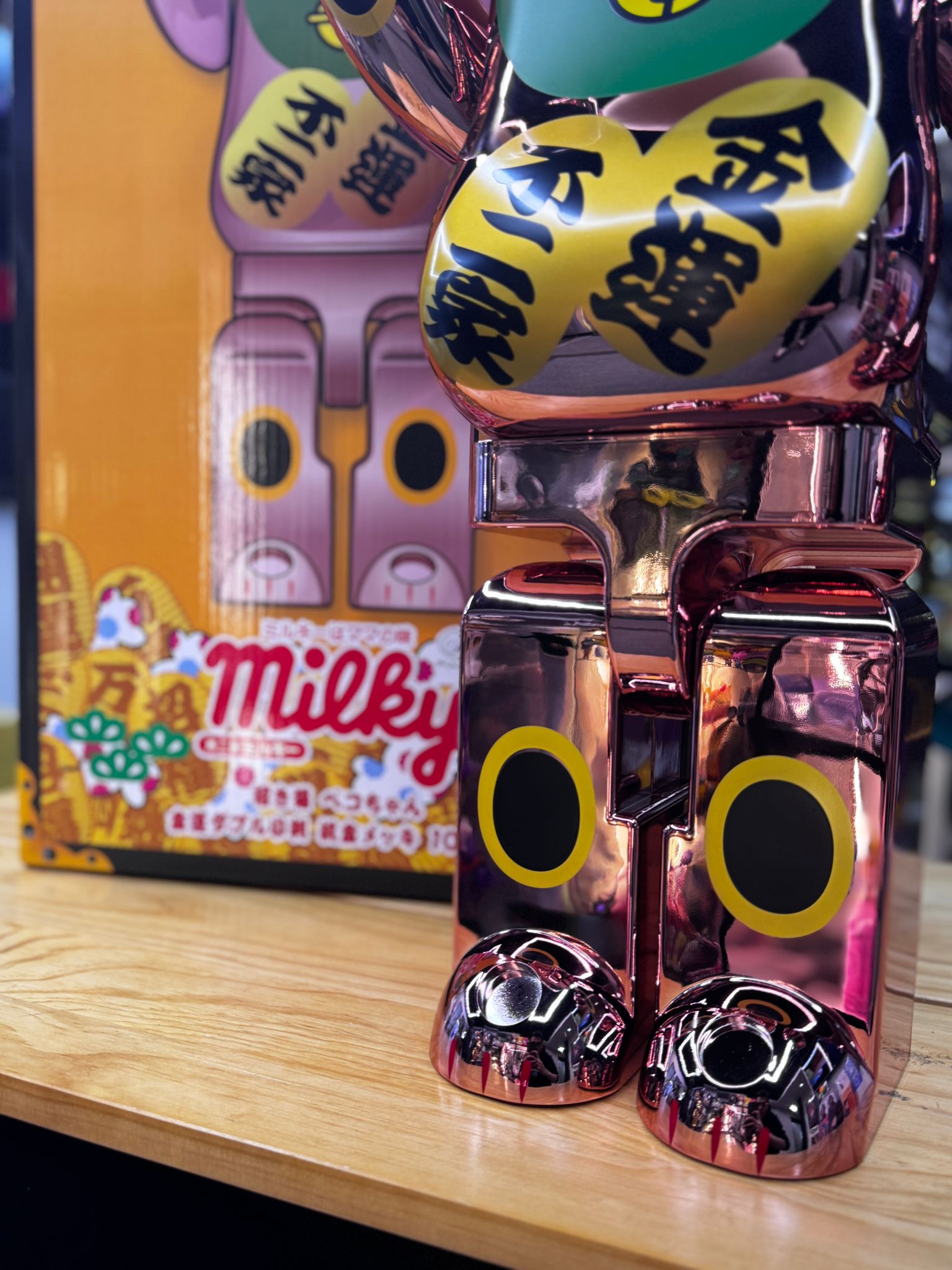 1000% BE@RBRICK 招き猫 ペコちゃん 金運 ダブル小判 桃金メッキ