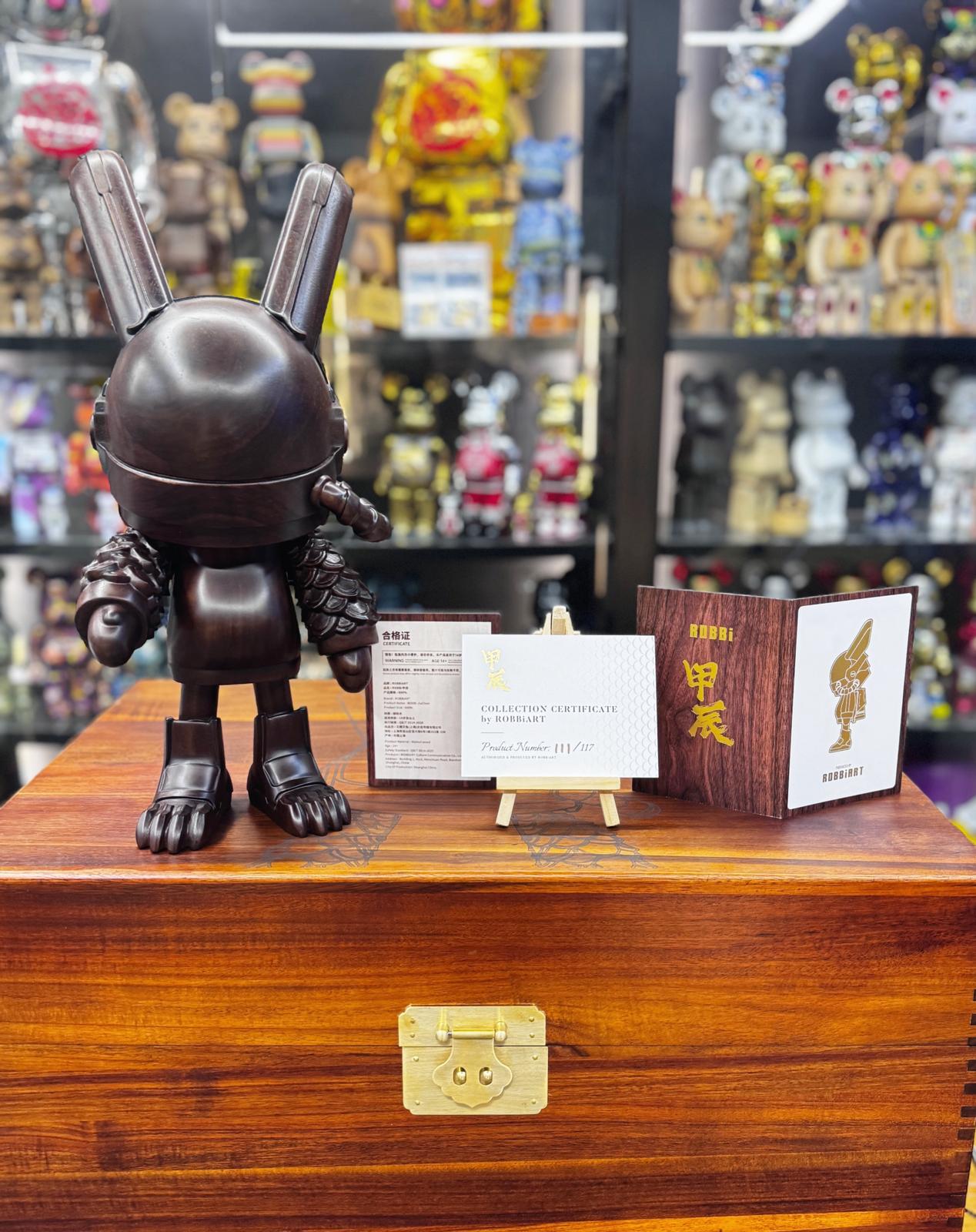600% ROBBi甲辰木雕藏品