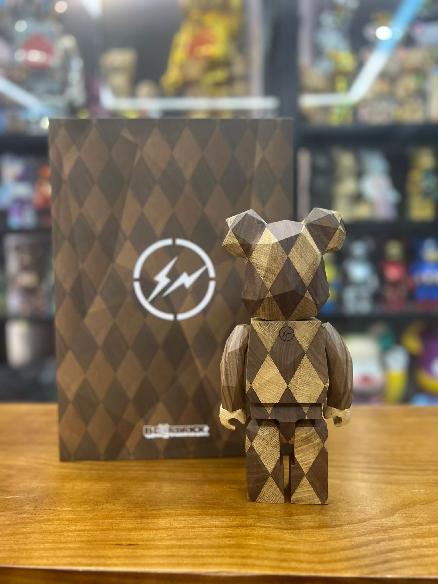 400% BE@RBRICK カリモク fragmentdesign polygon-LATTICE PATTERN