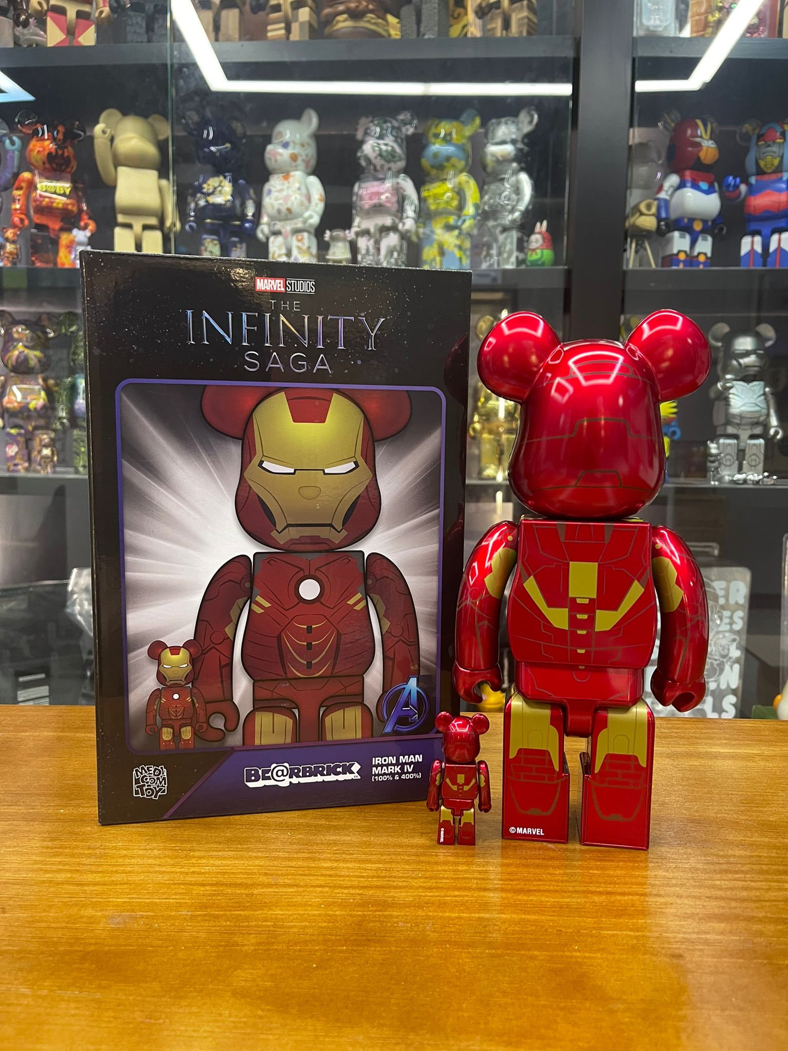 100% & 400% BE@RBRICK IRON MAN MARK IV