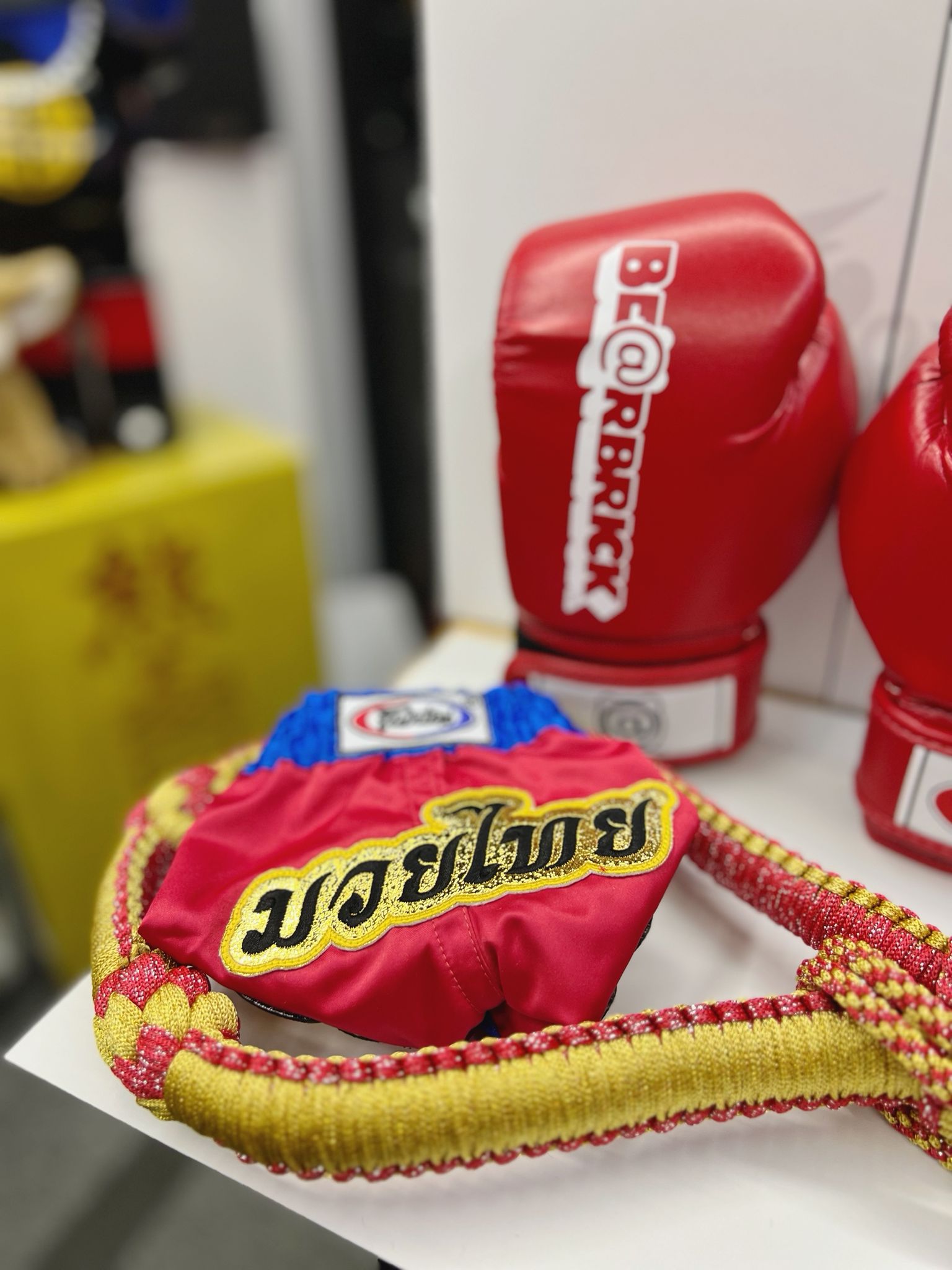 1000% Be@rbrick Muay Thai (Red) WWT3 Bangkok Edition