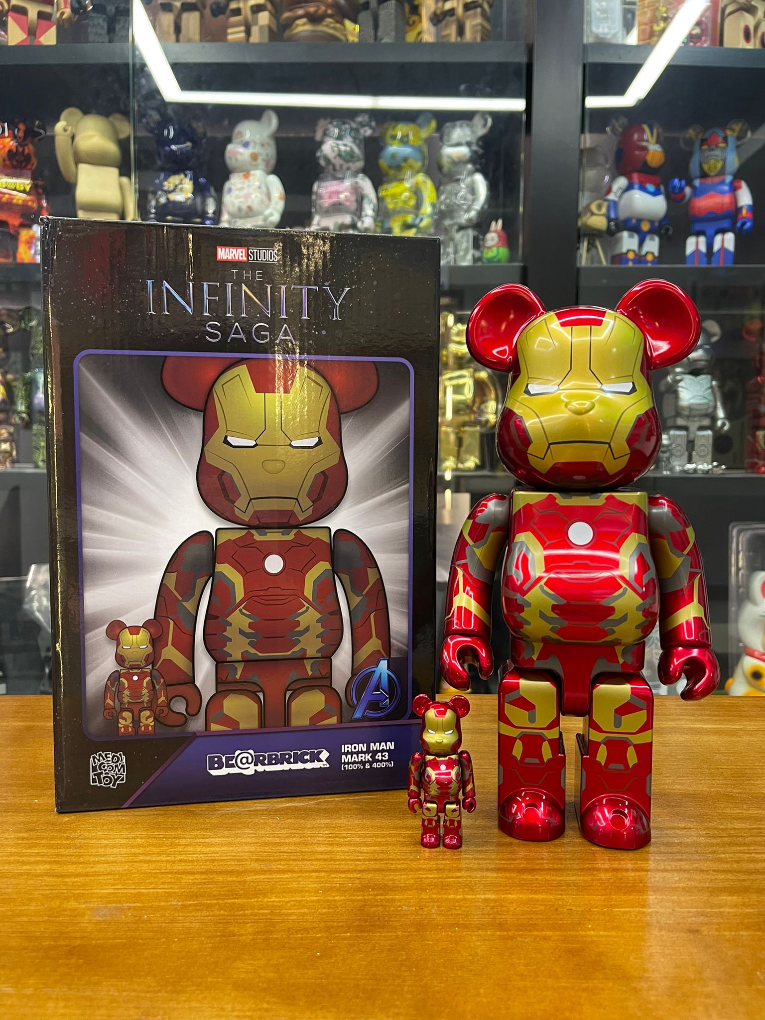 100% & 400% BE@RBRICK IRON MAN MARK 43