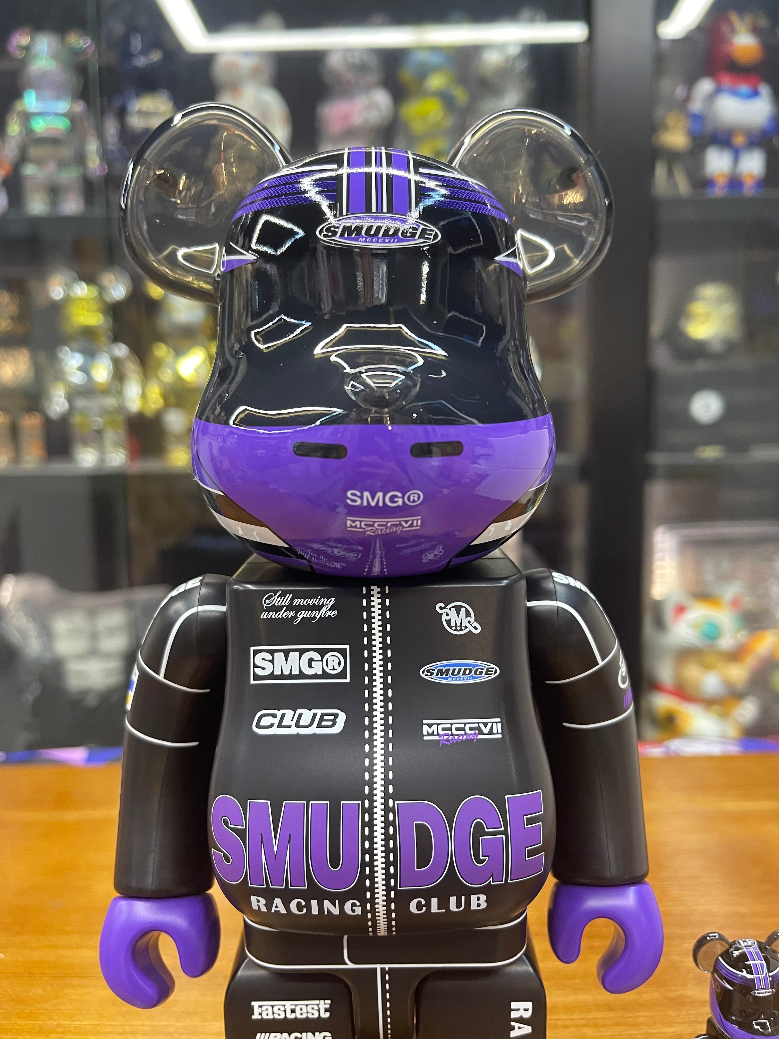 100% & 400% Be@rbrick World Wide Tour 3 SMG