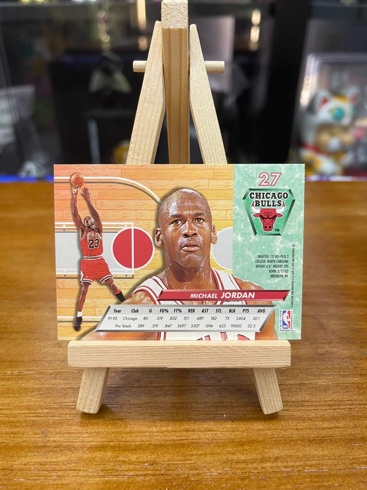 1992 Fleer Ultra Michael Jordan Guard 27