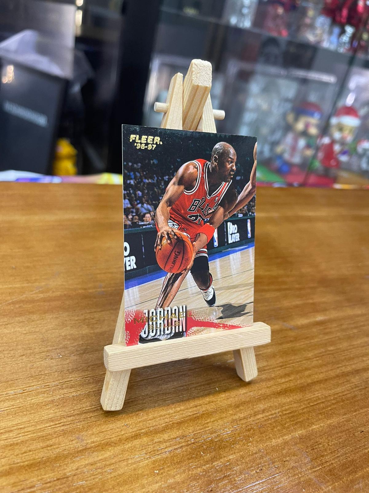 1996-97 Fleer Skybox Michael Jordan .G 13