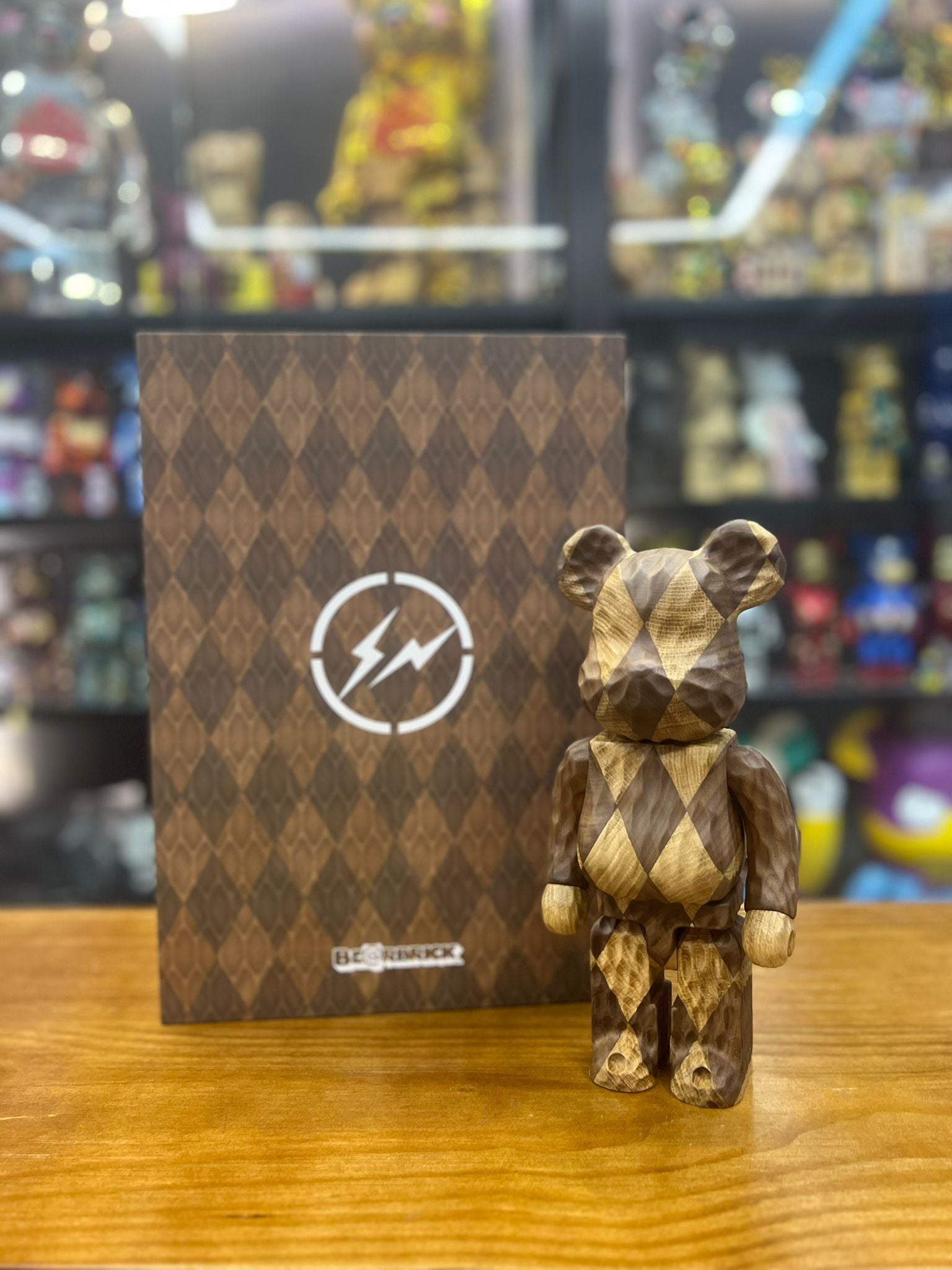 400% BE@RBRICK カリモク fragmentdesign carved wooden-LATTICE PATTERN