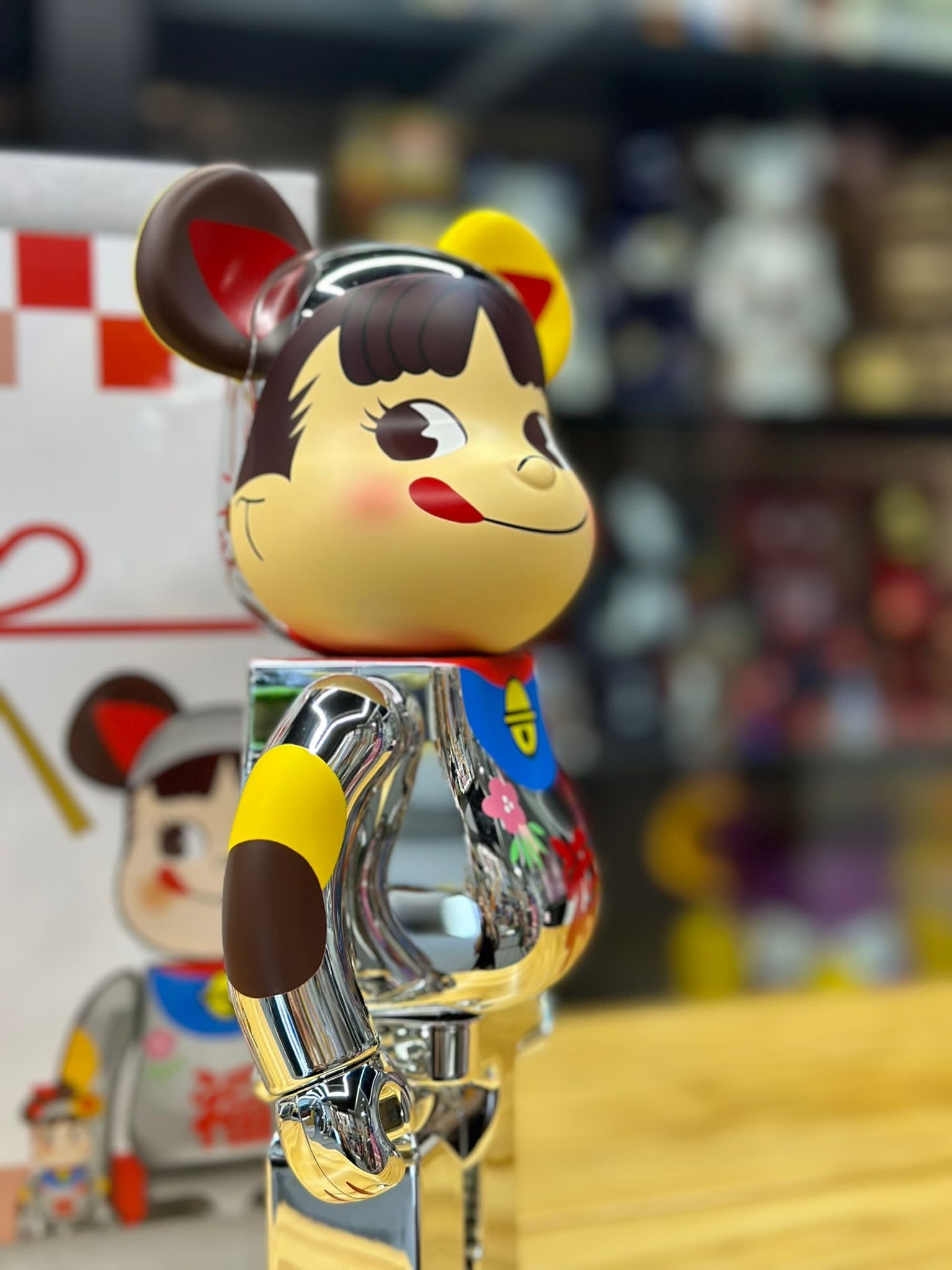 100%&400% BE@RBRIC Peko Lucky Cat Peko-chan Lucky