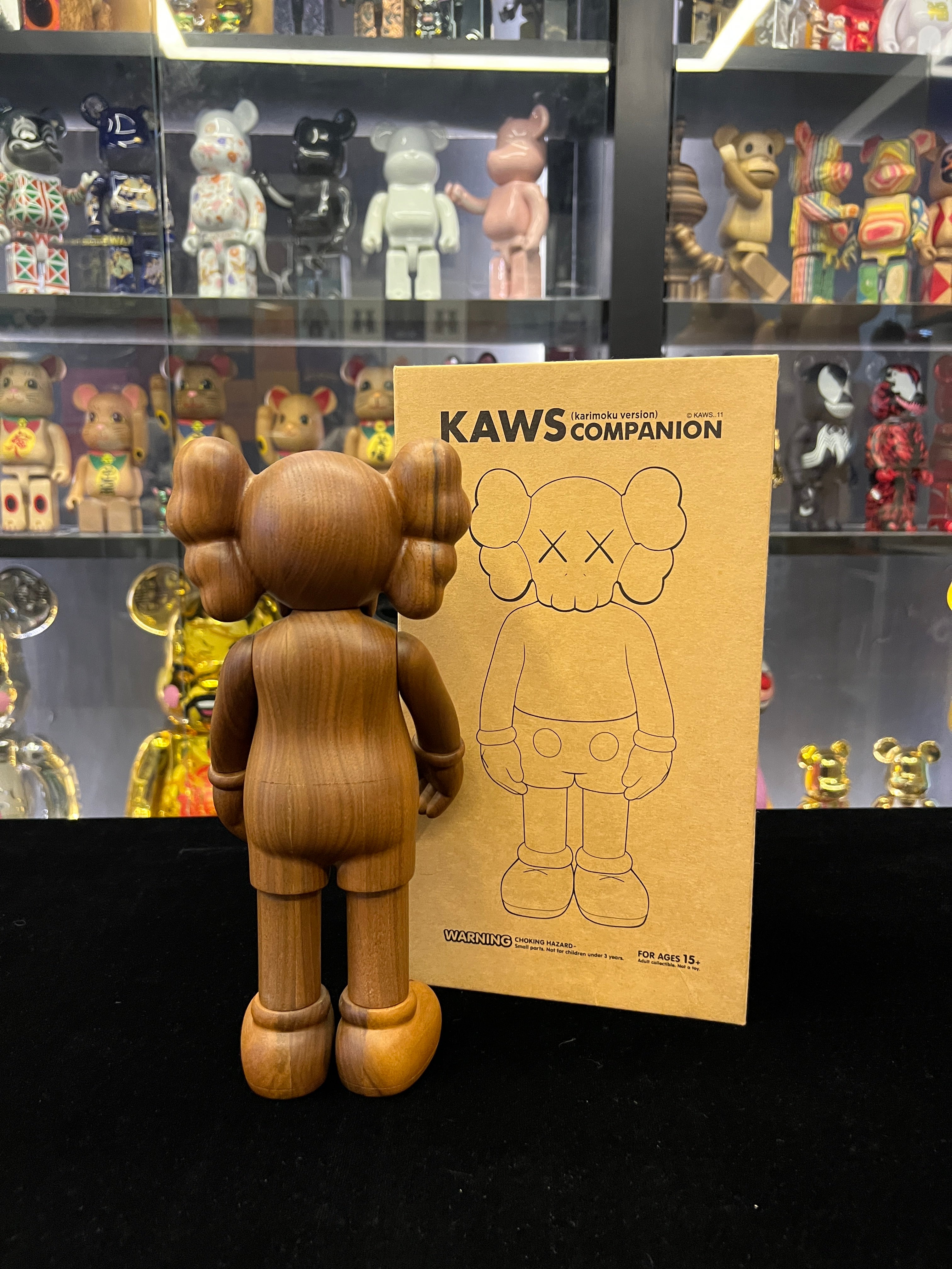 Version Kaws x Karimoku
