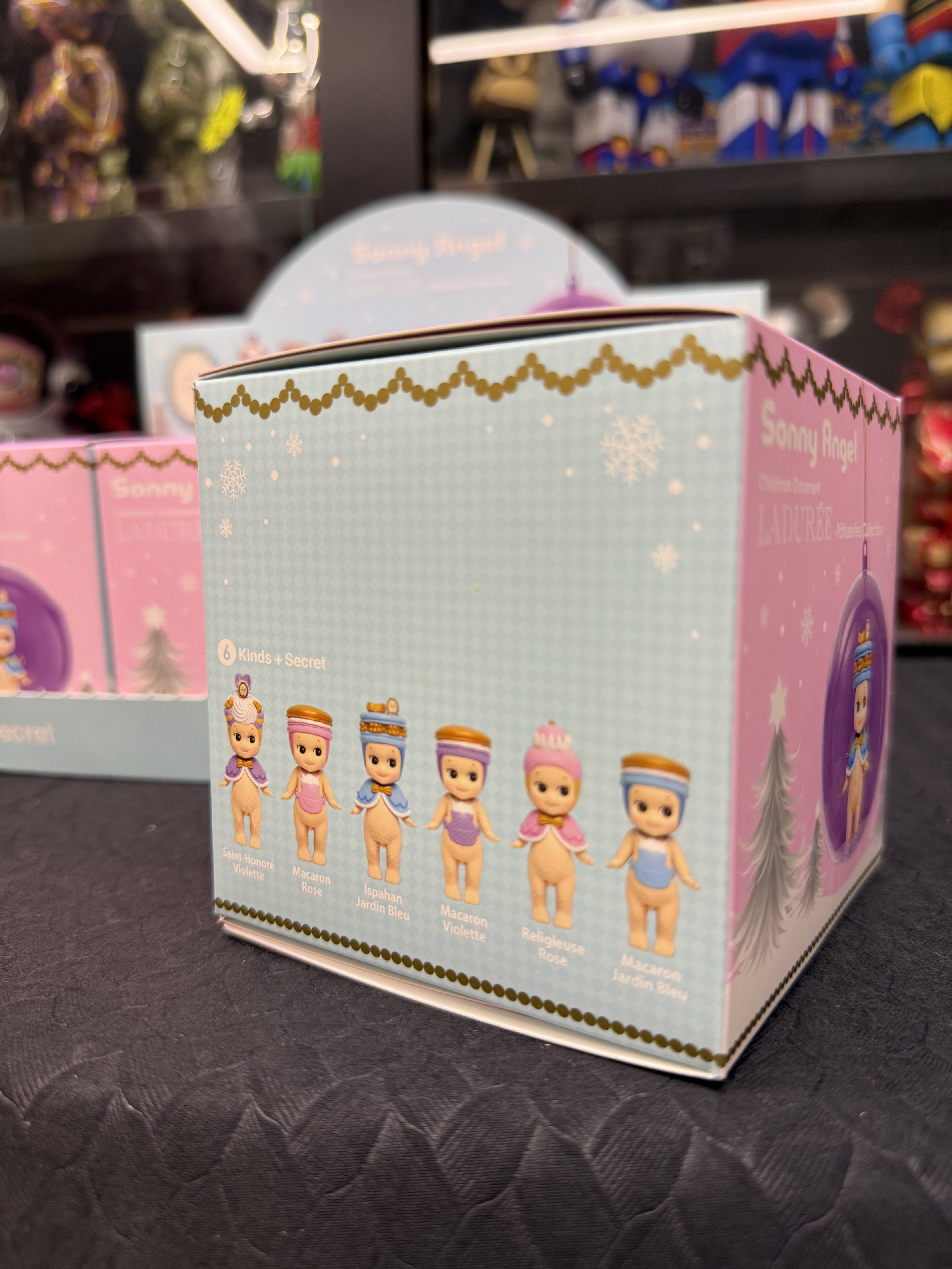 Sonny Angel Christmas Ornament LADUREE Pallsseries Collection 2015 年聖誕節水晶球掛飾限定