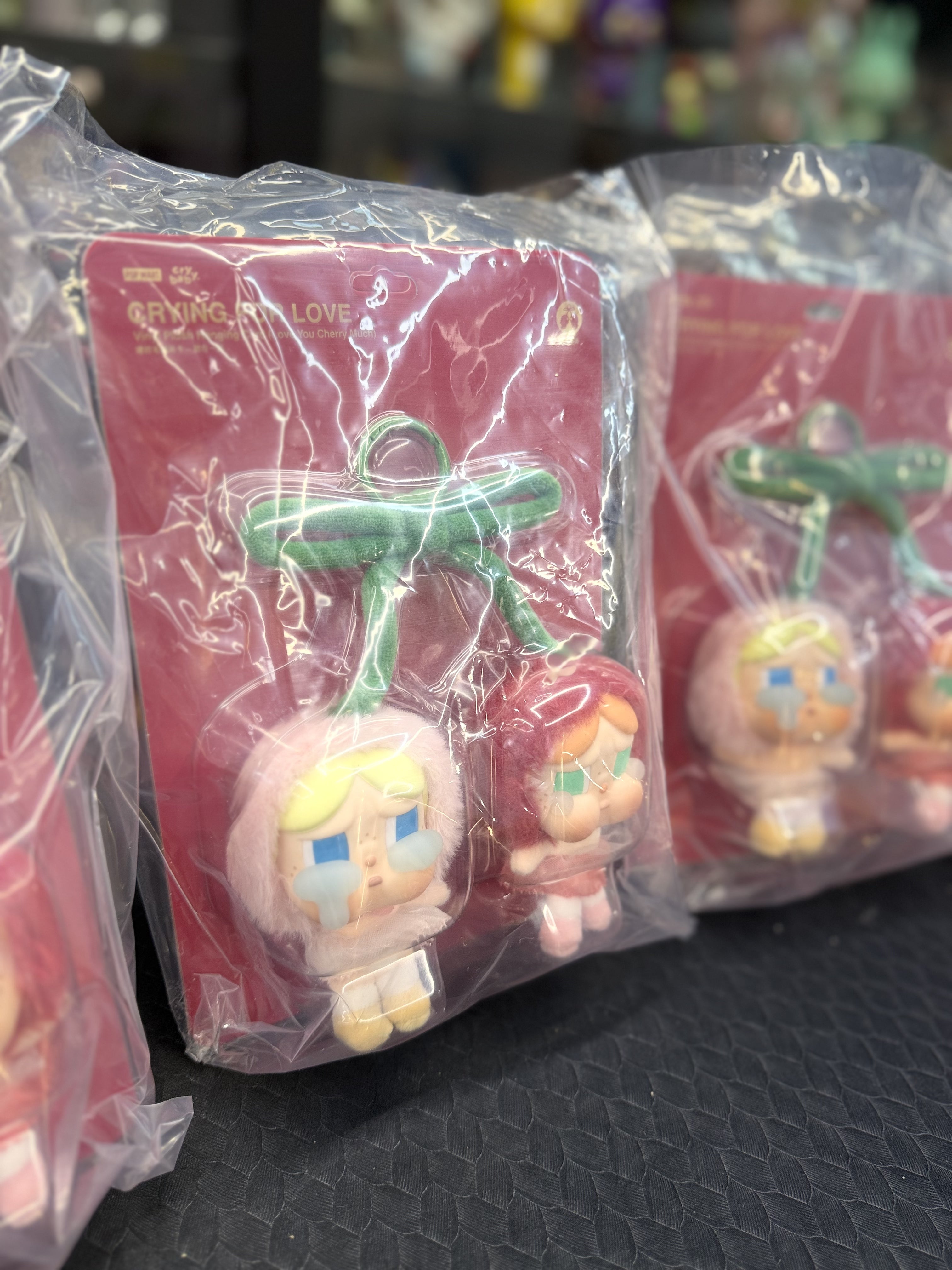 CRYBABY Crying For Love Series Hanging Card (Love You Cherry Much)愛神的眼淚系列-搪膠毛絨吊卡(甜在一起)