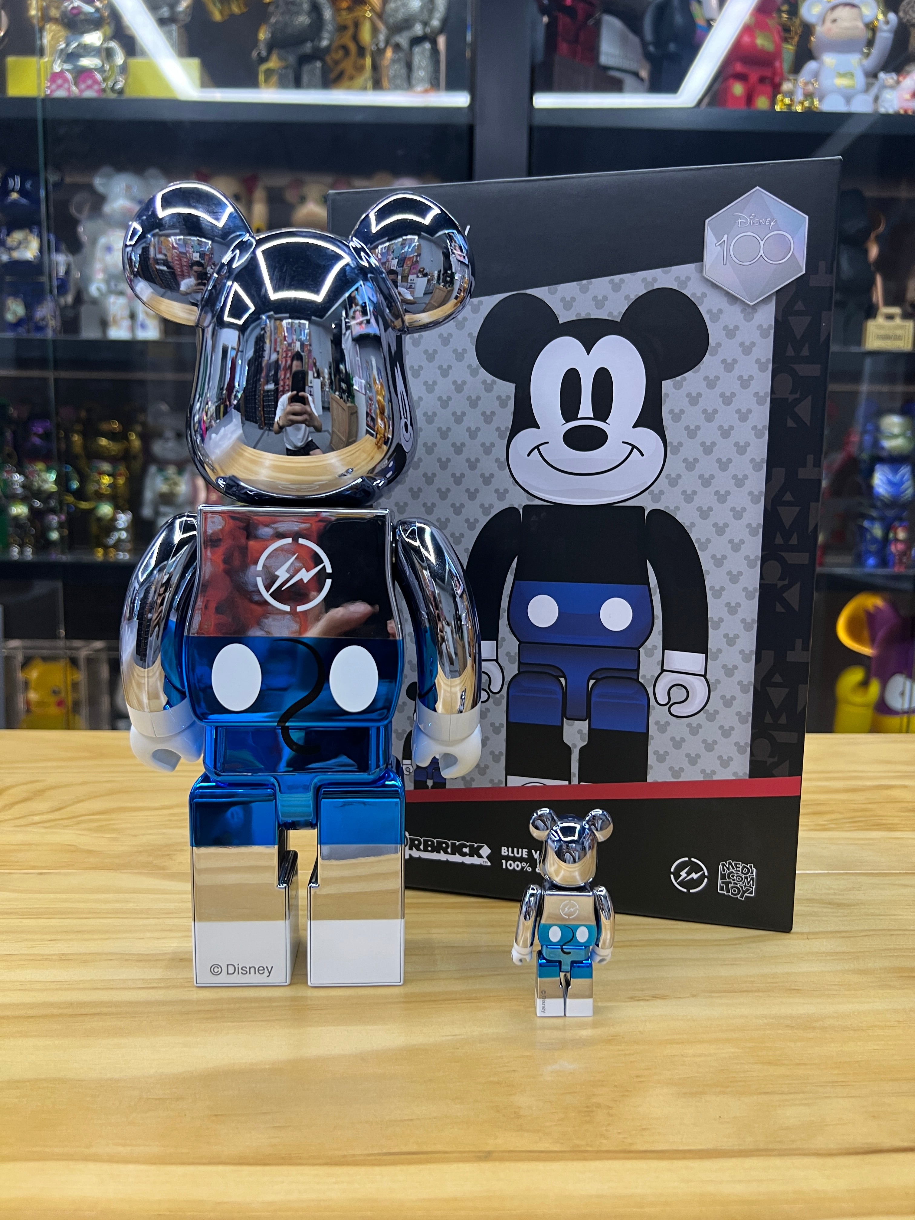 100% & 400% BE@RBRICK fragmentdesign MICKEY MOUSE BLUE Ver.