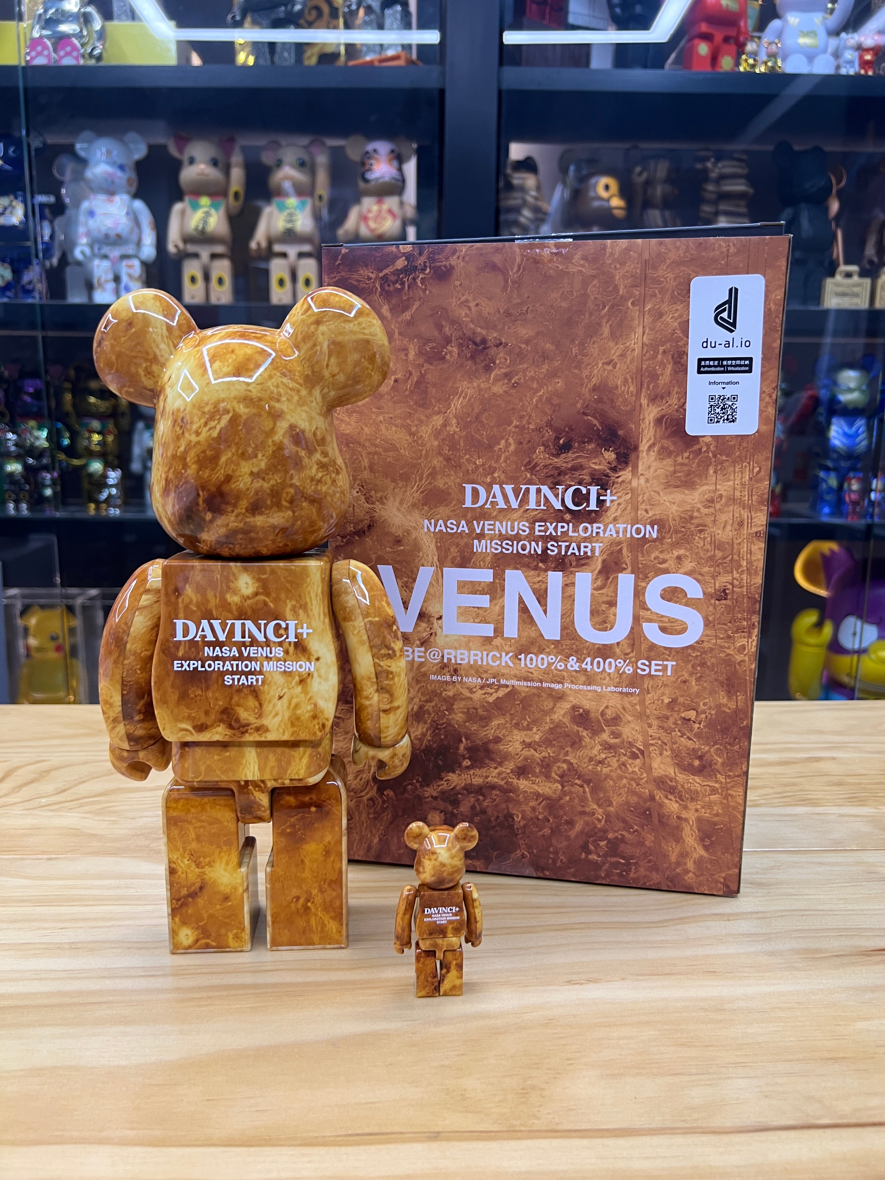 100% & 400% VENUS BE@RBRICK