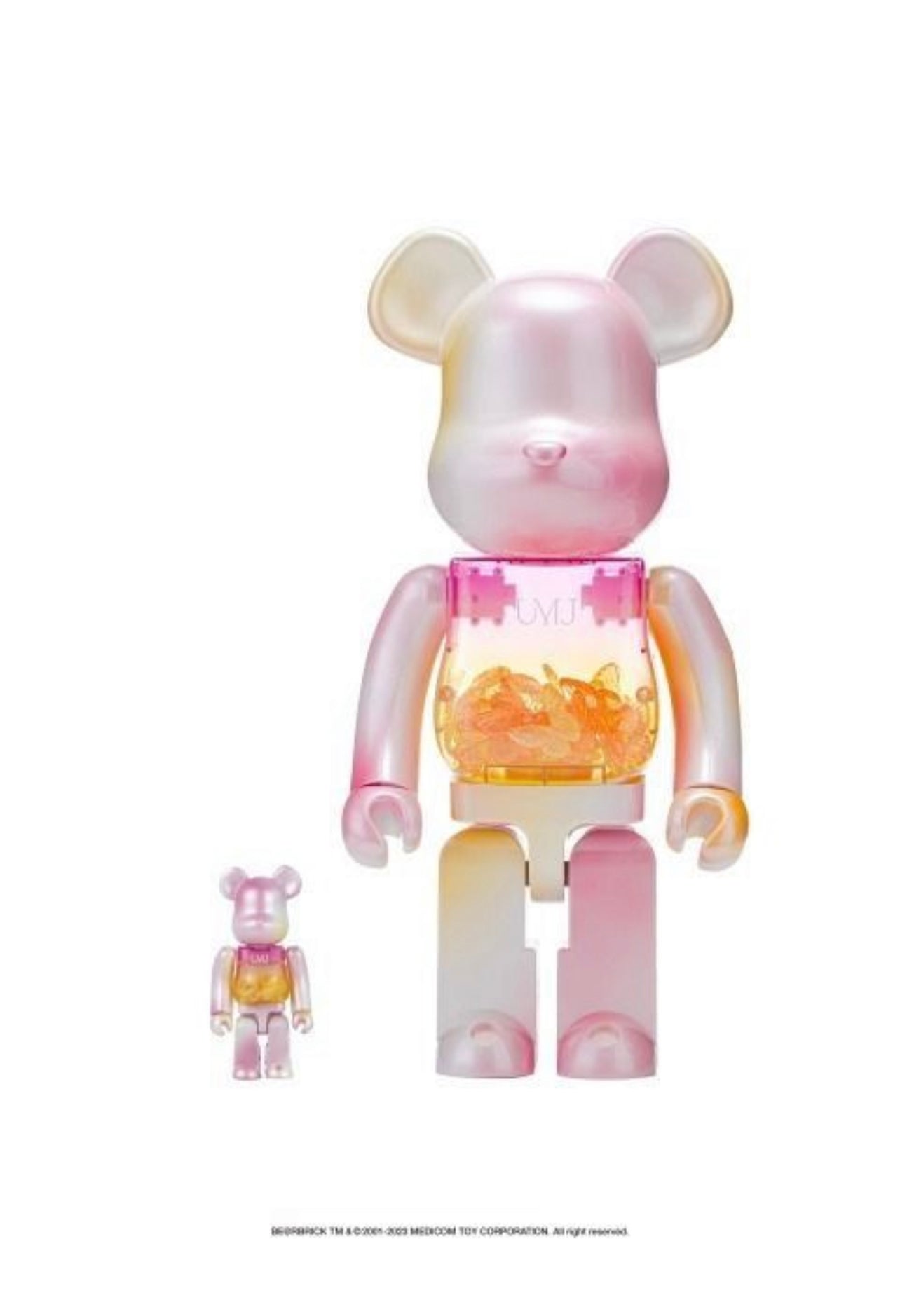 100% & 400% Be@rbrick UM Junior Macau 2023