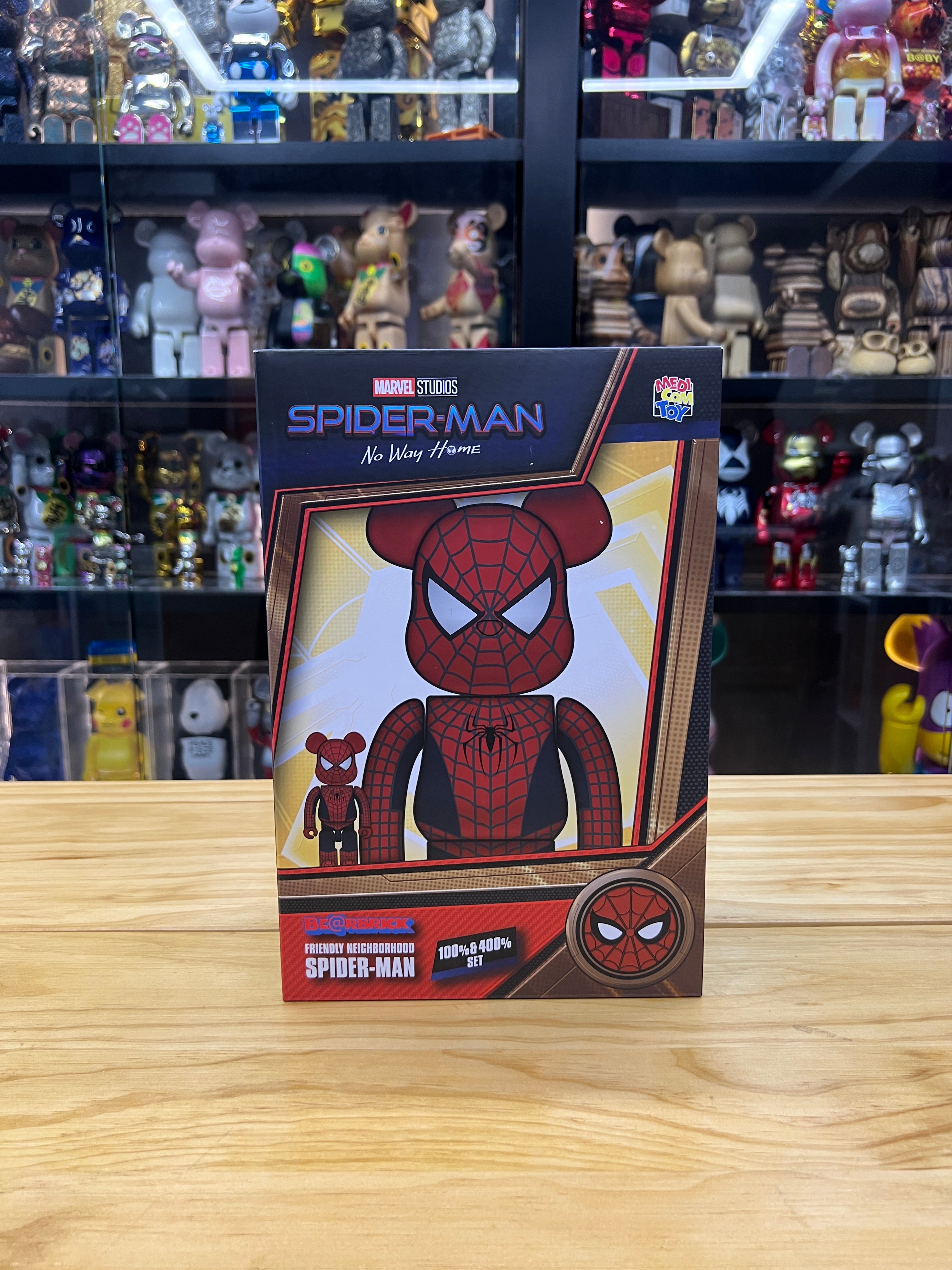 100% & 400% BE@RBRICK FRIENDLY NEIGHBORHOOD SPIDER-MAN