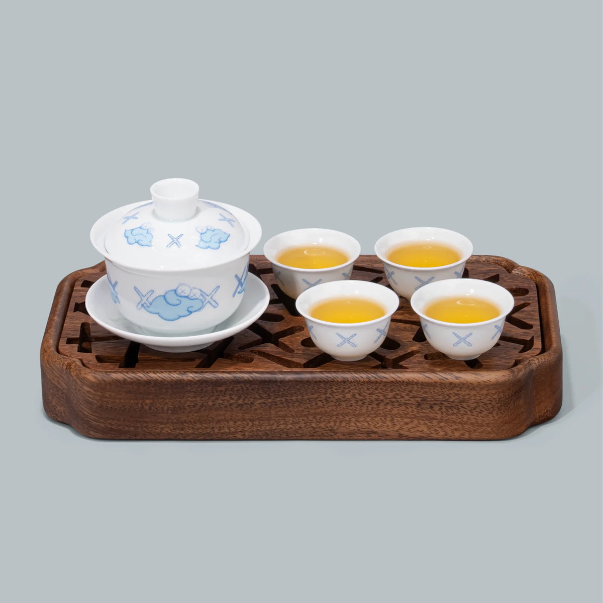 KAWS:HOLIDAY HANGZHOU - Chinese Tea Cup Set