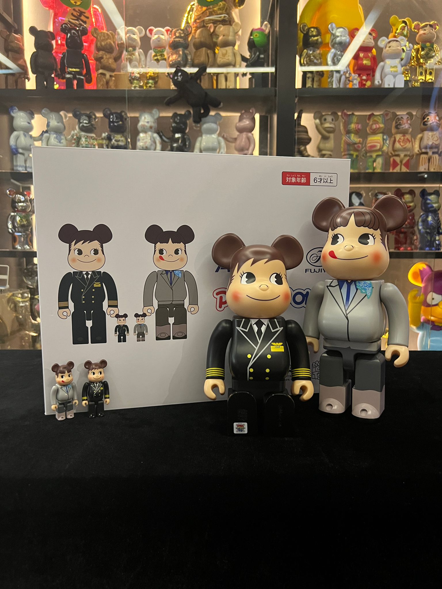100% & 400% BE@RBRICK for ANA CAPTAIN ポコちゃん & CA10代目 ペコちゃん 4体セット (牛奶妹 Peko Chan x ANA)