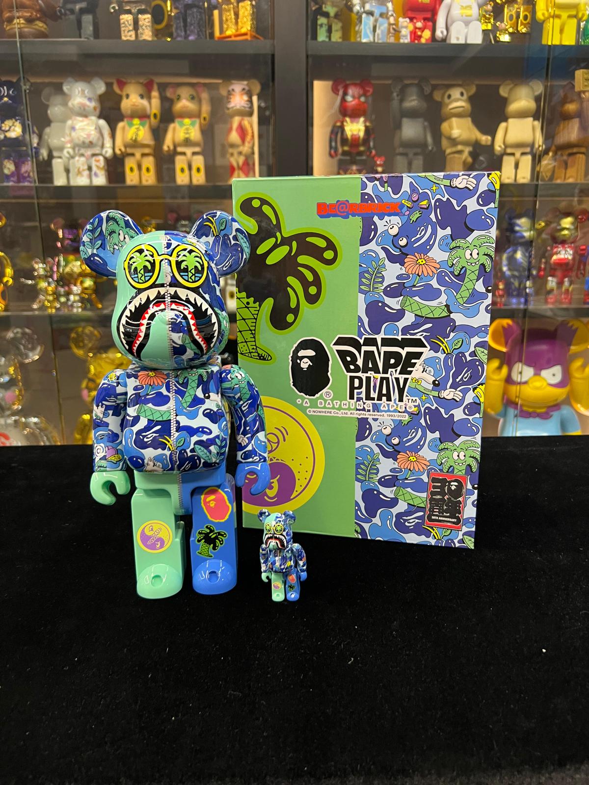 100% & 400% BE@RBRICK Steven Harrington X BAPE(R) SHARK (Blue)