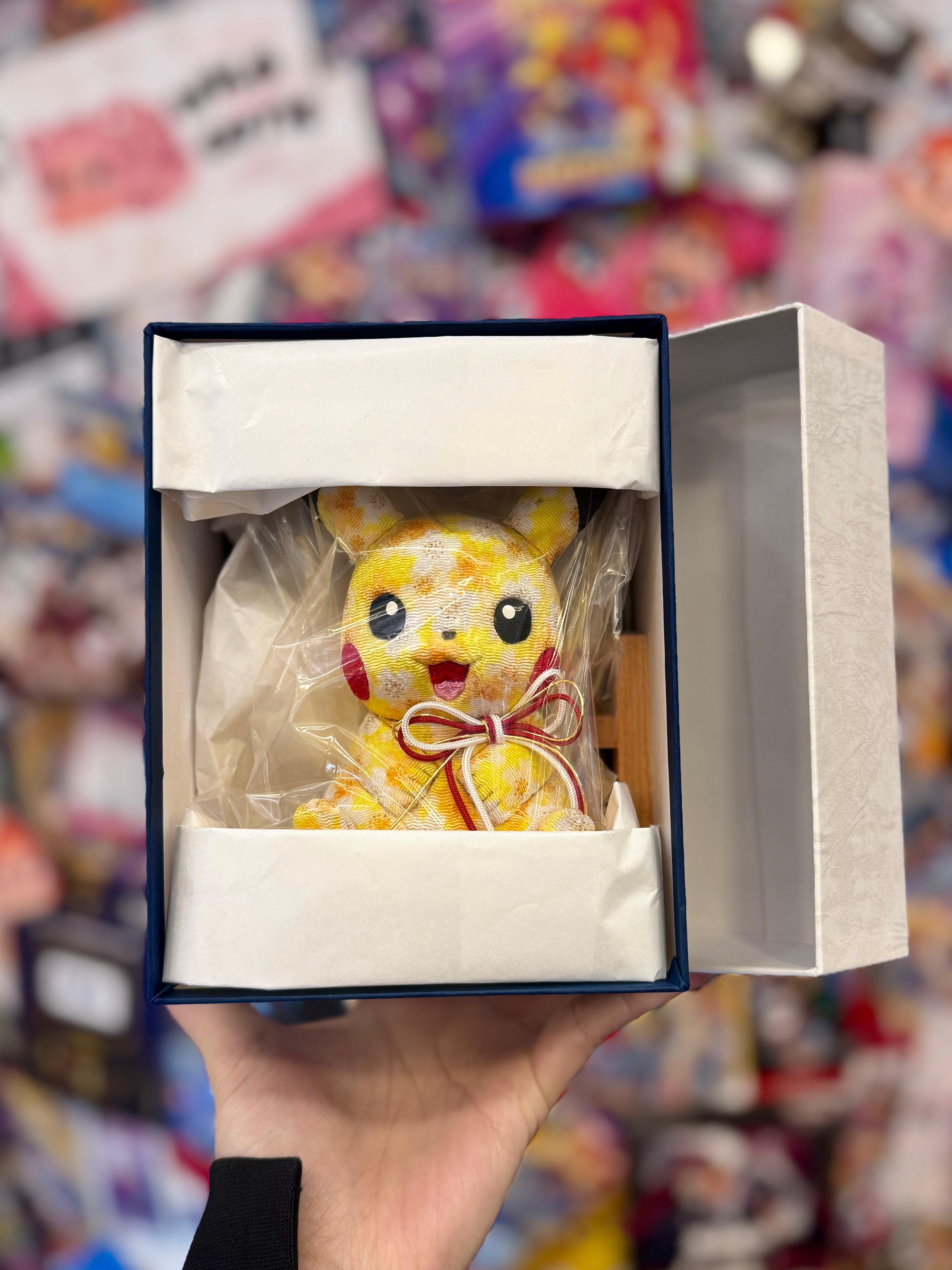 江戸木目込人形 ピカチュウ(比卡超)