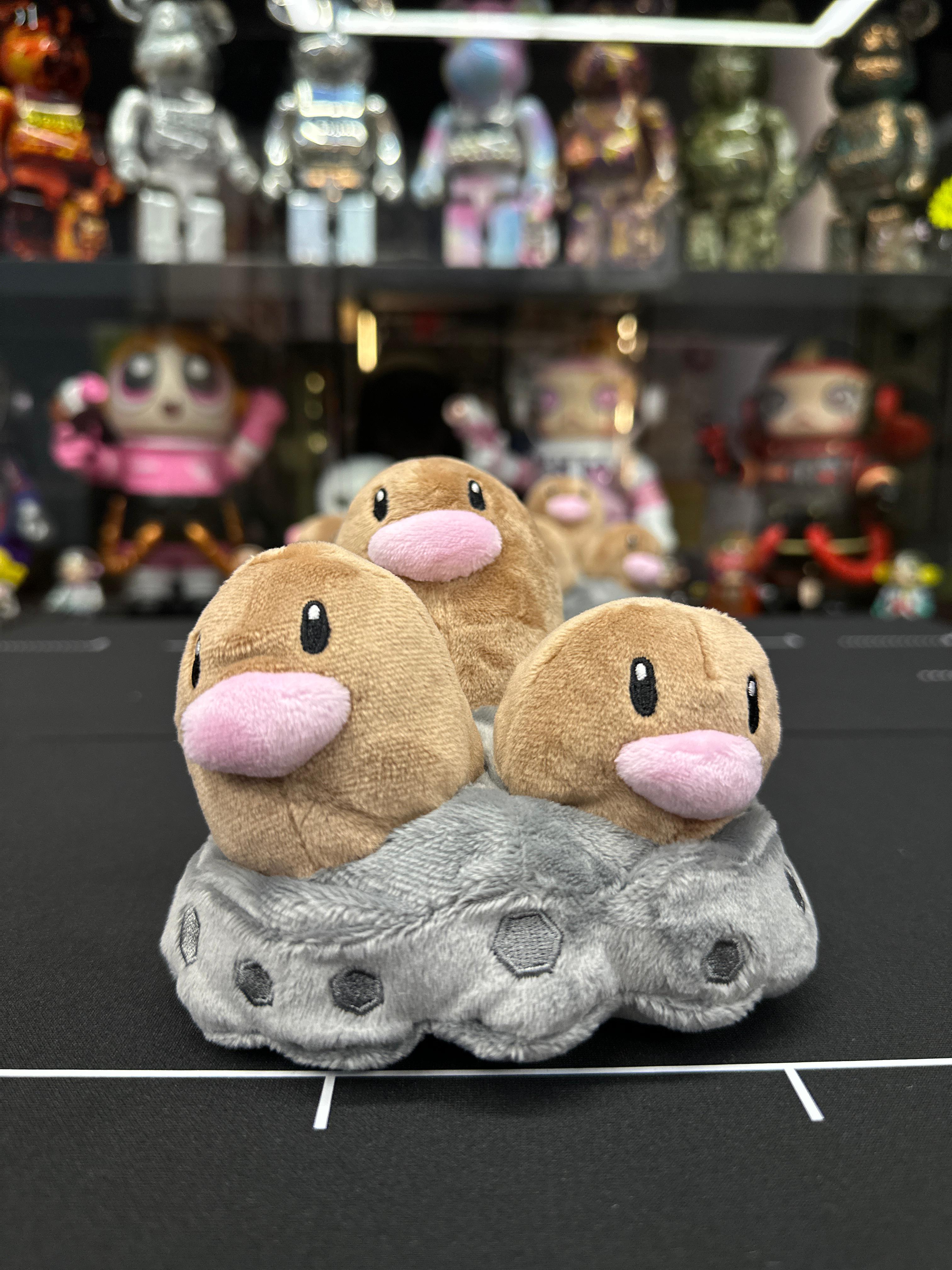 三頭地鼠公仔擺件 Dugtrio Doll