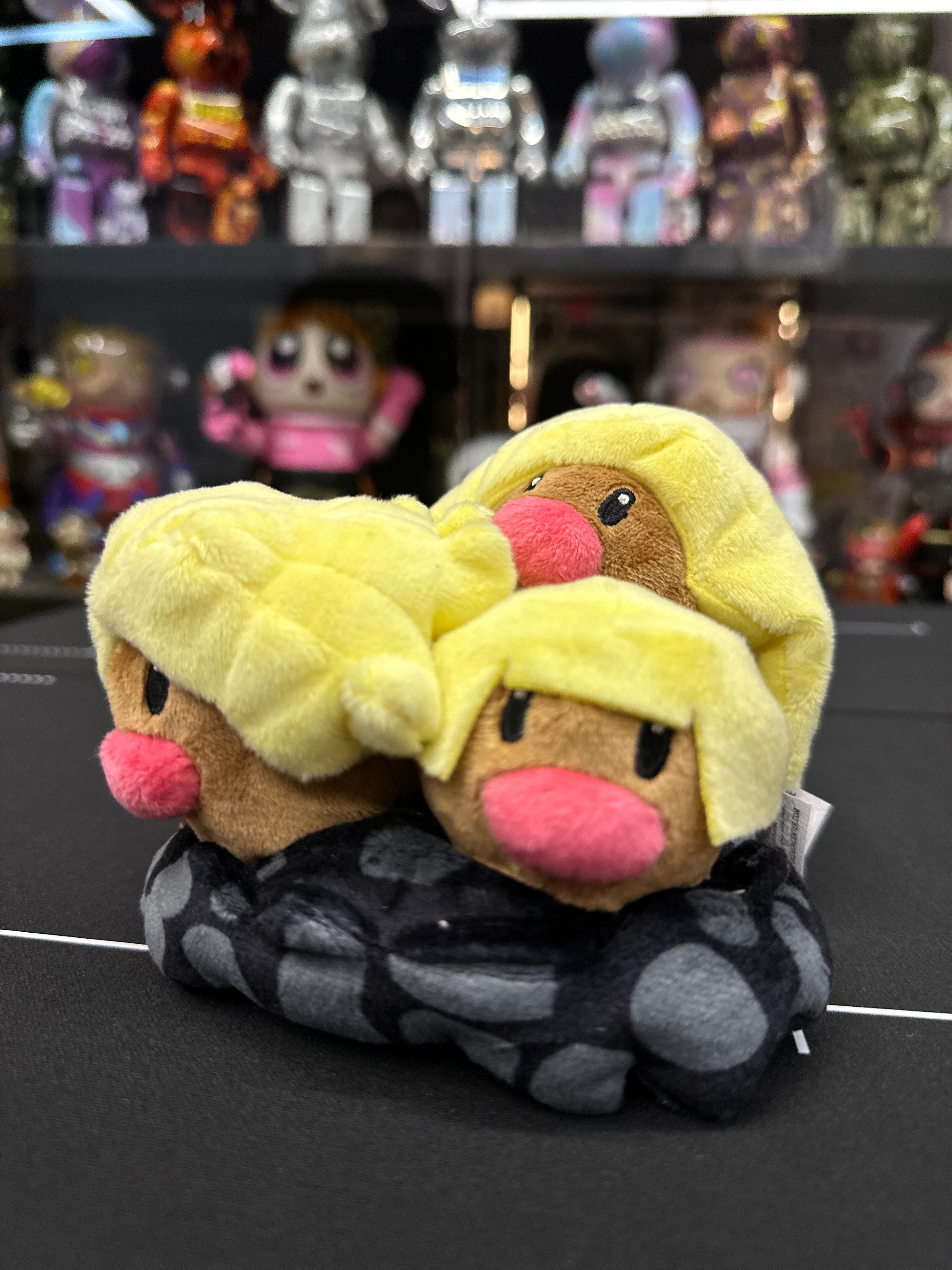 阿羅拉三頭地鼠公仔擺件 Alola Dugtrio Doll