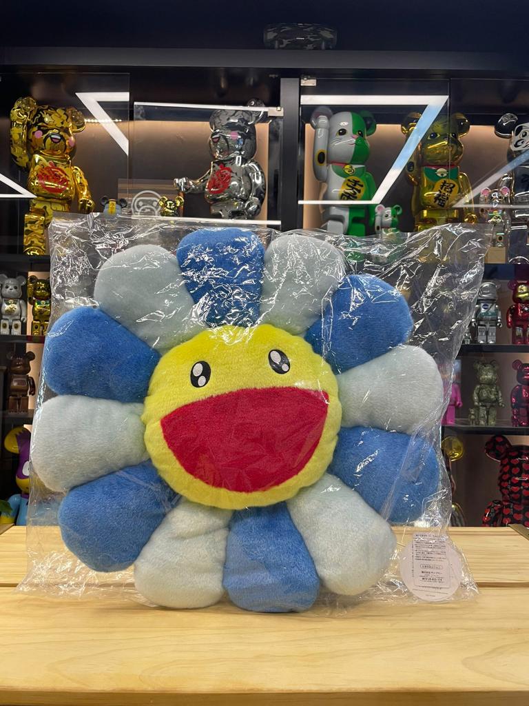 Coussin fleuri 60 cm (bleu)