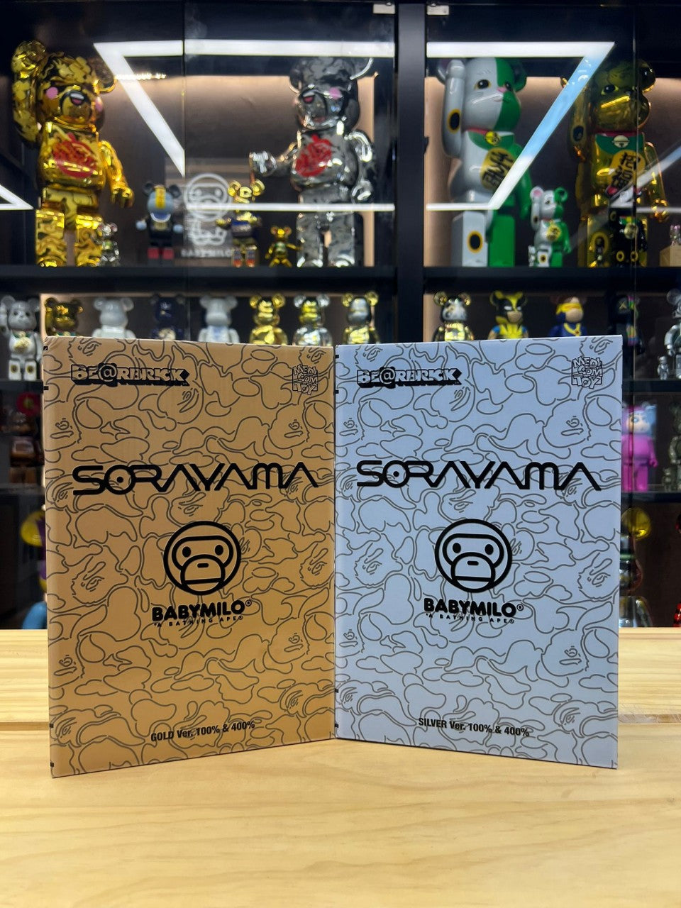 100% & 400% SORAYAMA × BABY MILO(R) GOLD Ver. & SILVER Ver.