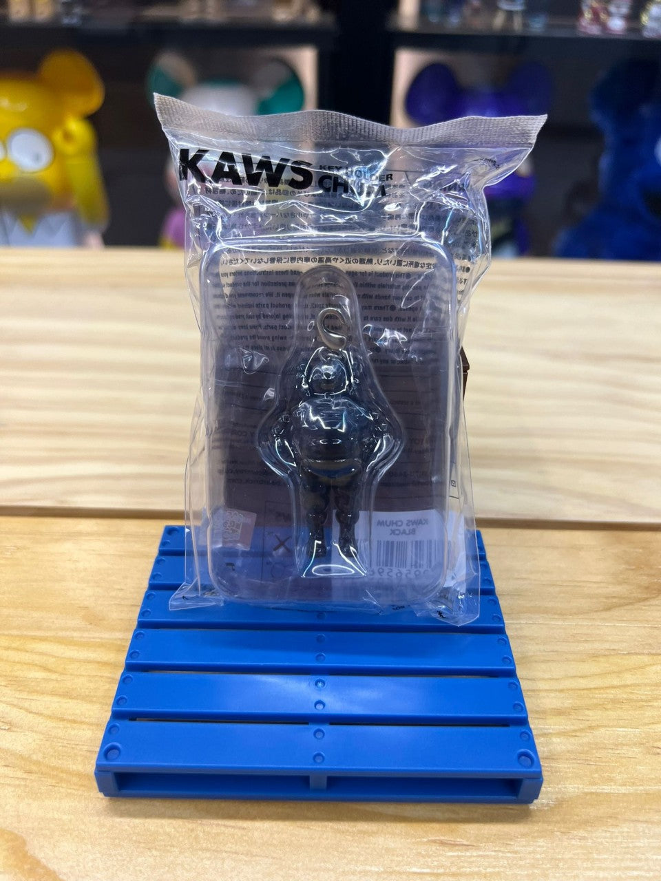 Kaws Chum Black Key Holder