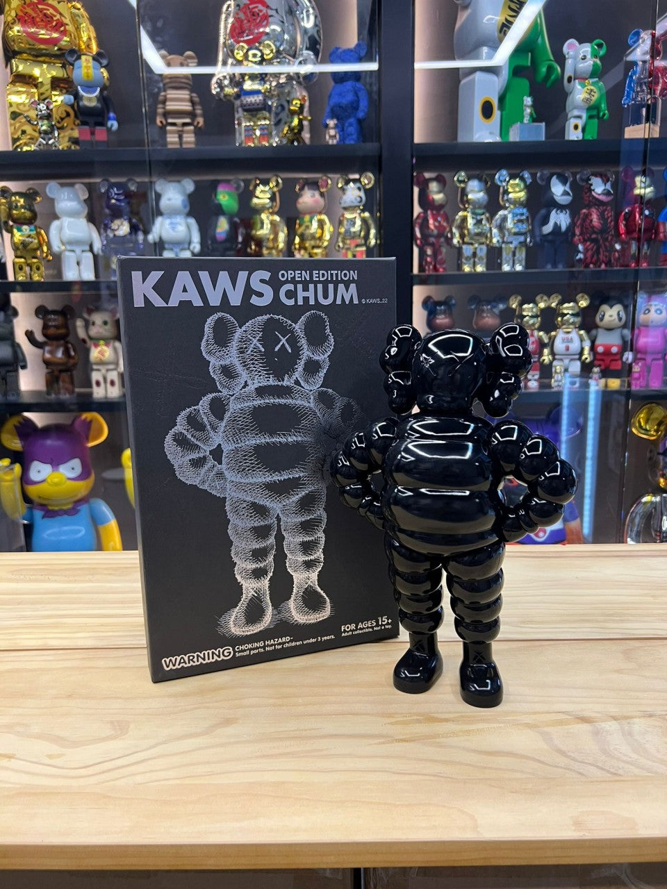 Kaws Chum Black Open Edition © KAWS..22