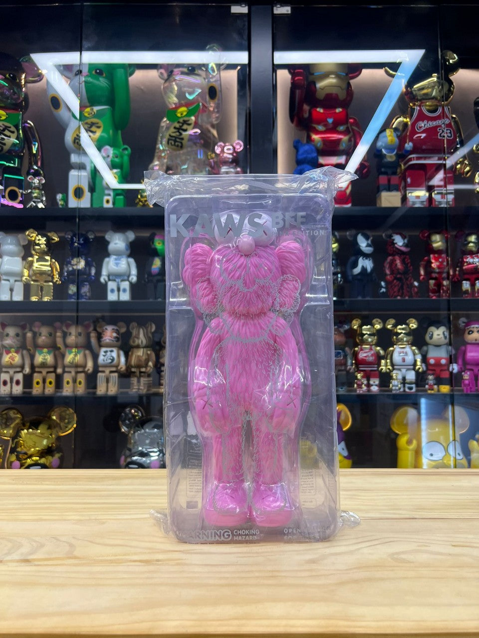 KAWS BFF Open Edition Vinyl Figure Pink outlets