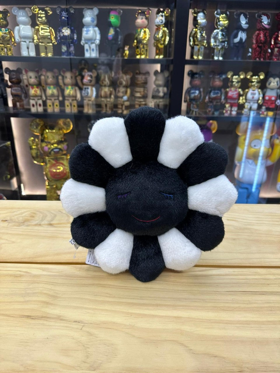 30cm Flower Cushion (Black & White)