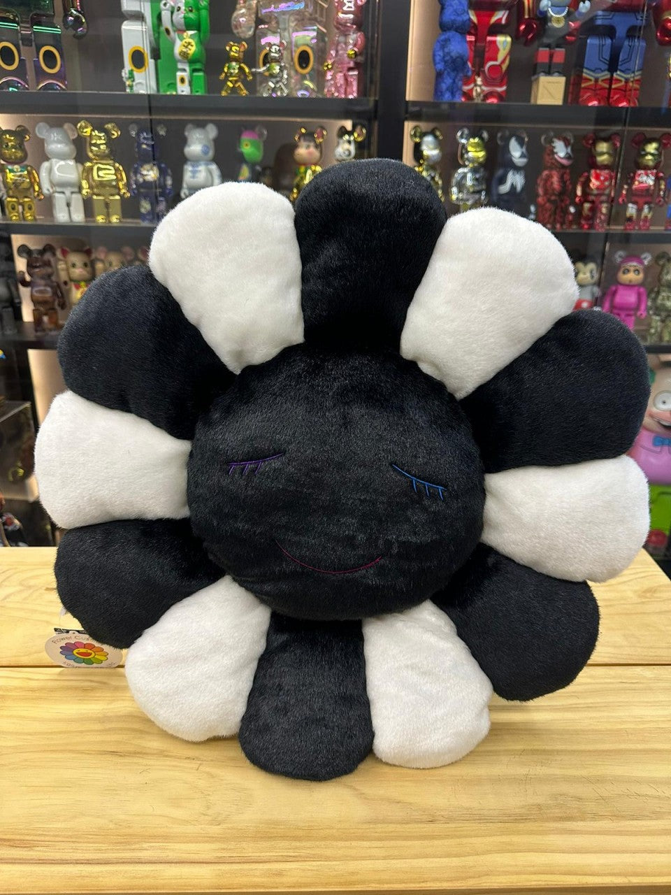 60cm Flower Cushion (Black & White) By 村上隆 Takashi Murakami