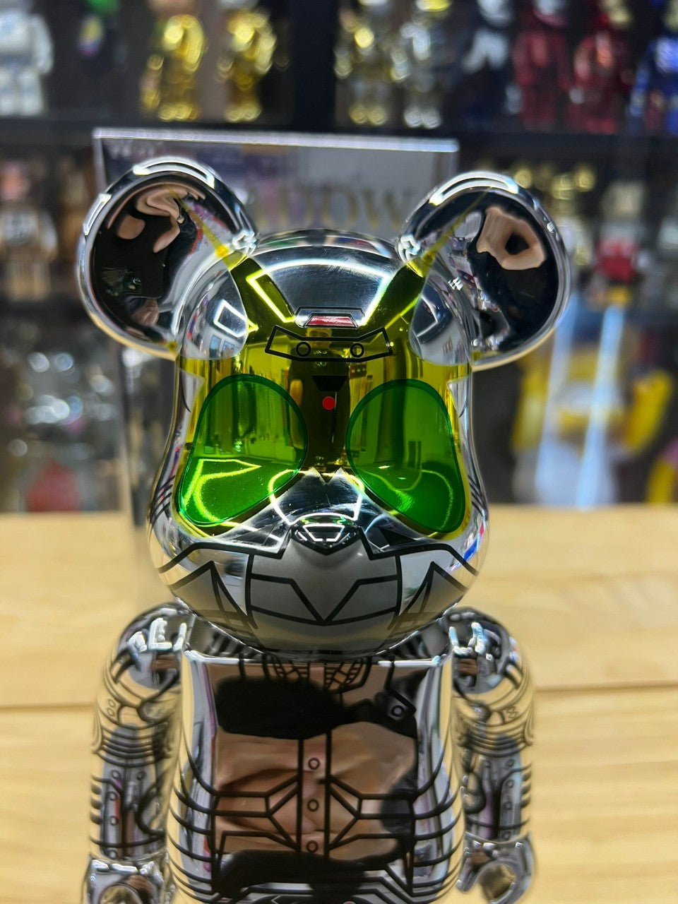 400% Be@rbrick Shadow Moon (Ver.Hajime Sorayama) 空山基影月