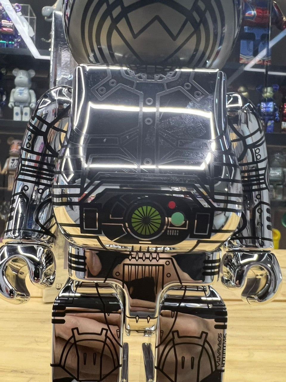 400% Be@rbrick Shadow Moon (Ver.Hajime Sorayama) 空山基影月