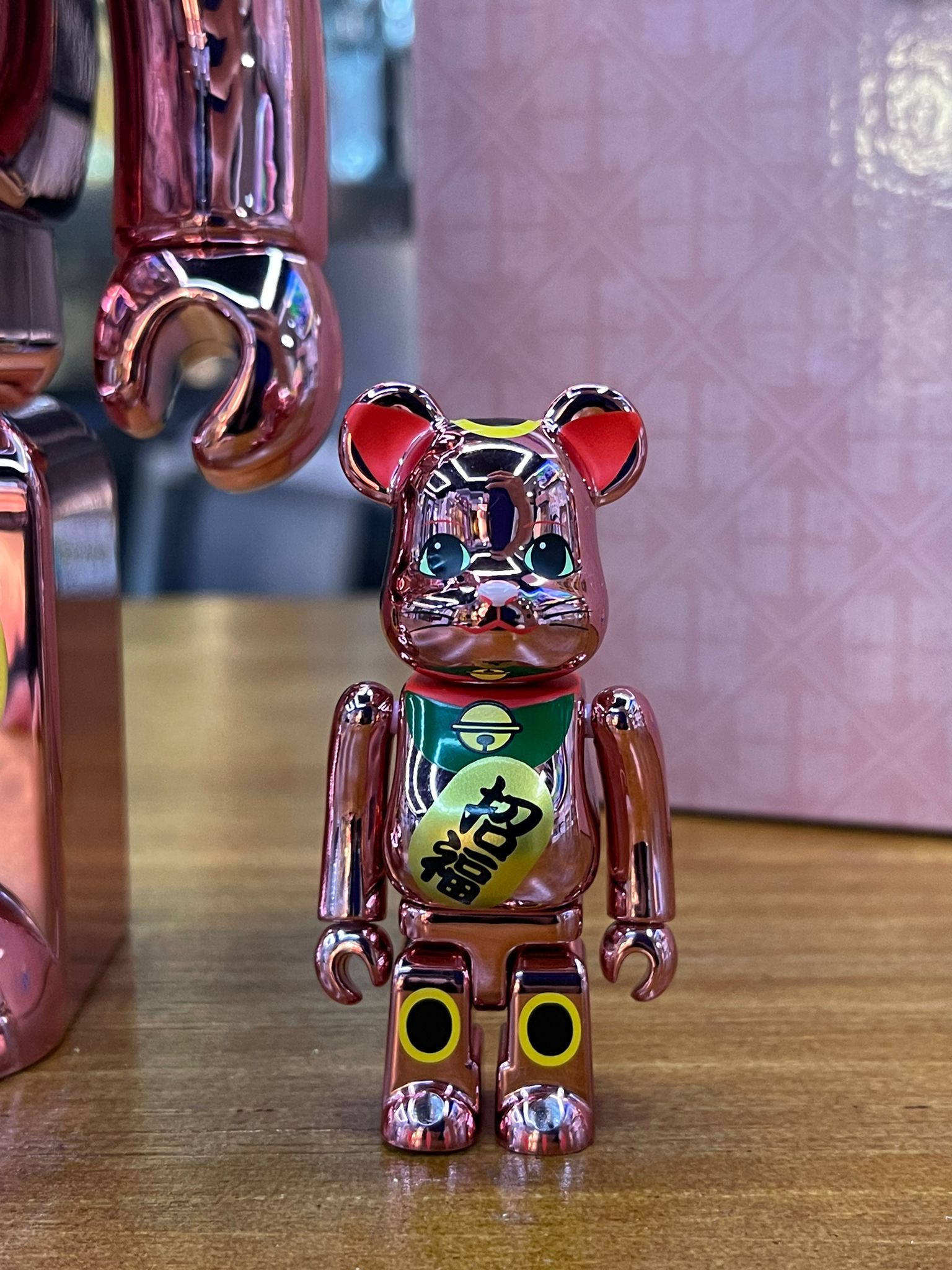 100% & 400% BE@RBRICK 招き猫 招福 桃金メッキ