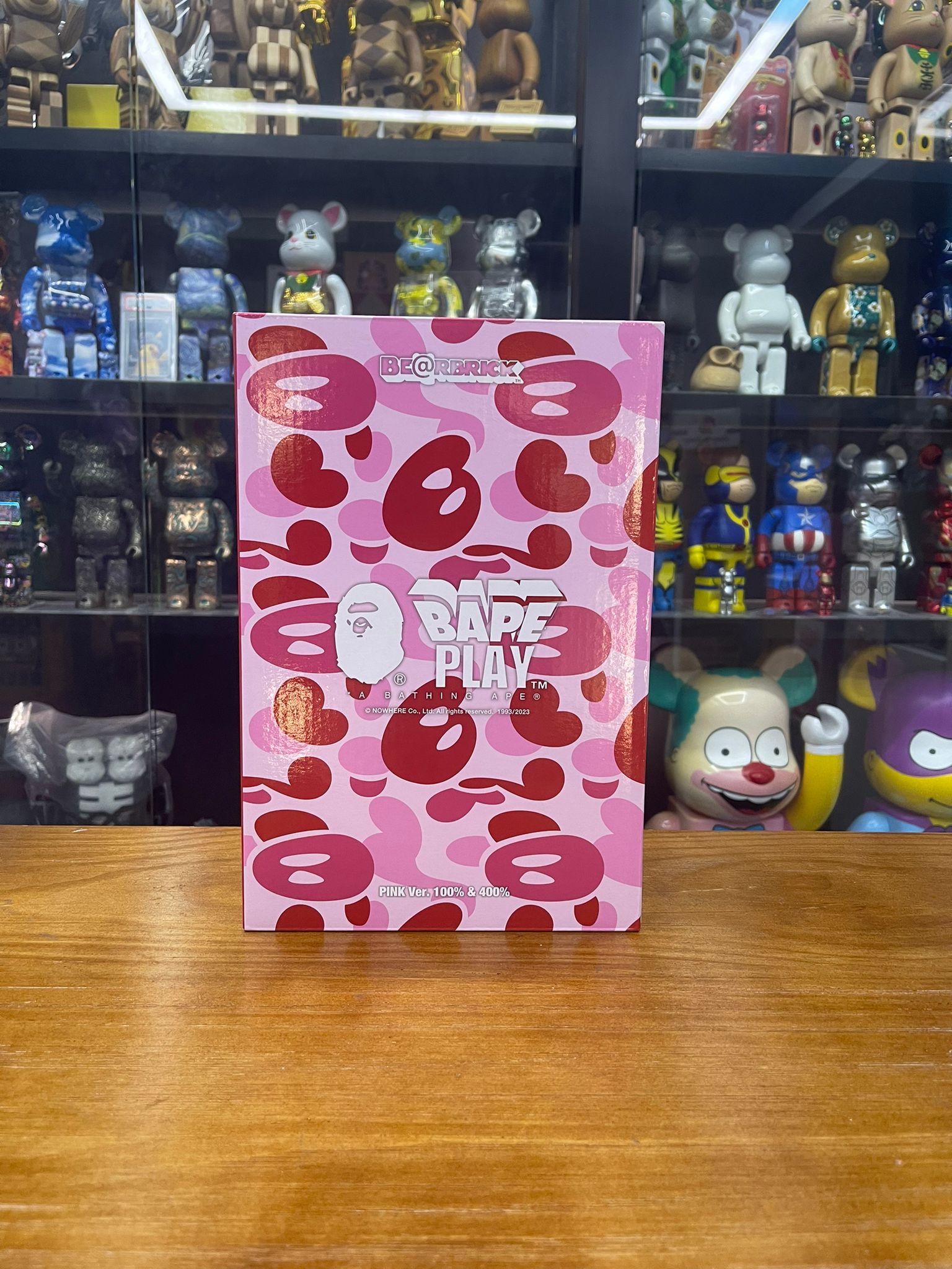 100% & 400% BE@RBRICK BABY MILO(R) CAMO SHARK (Pink)