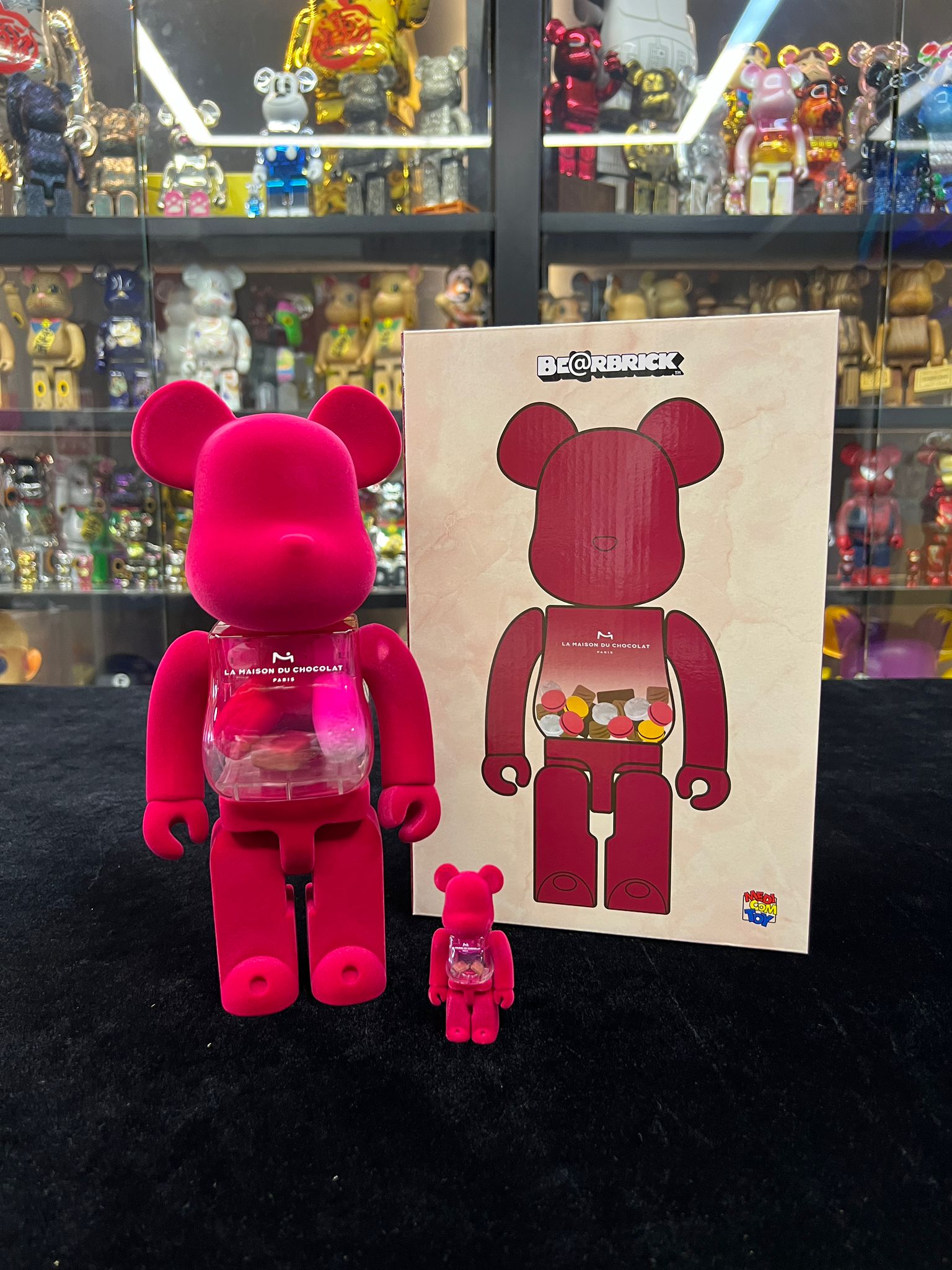 100% & 400% Be@rbrick La maison du Chocolat Macau 2023 – Madmaxtoys