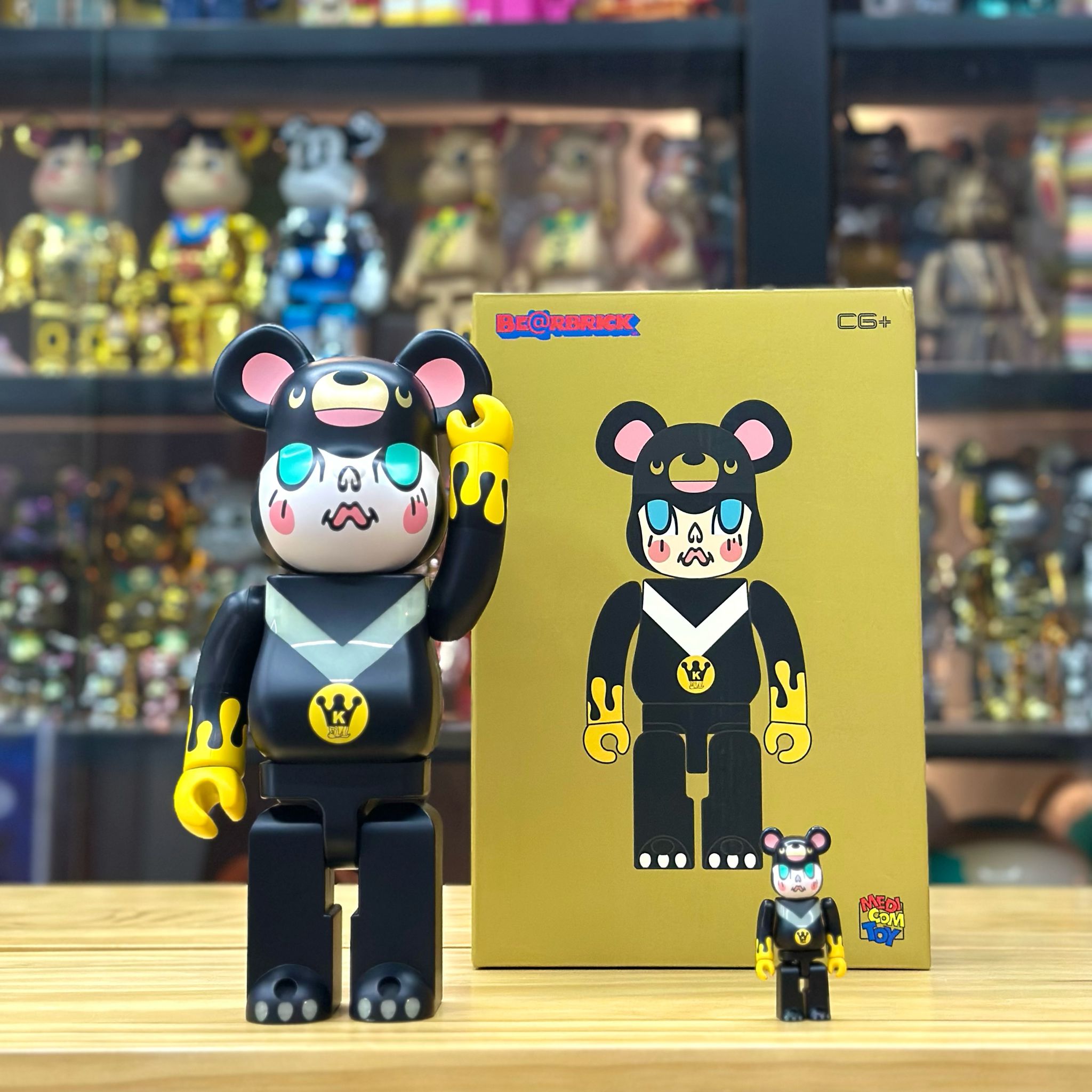 100% & 400 % BE@RBRICK X KENNYWORK MOLLY BEAR