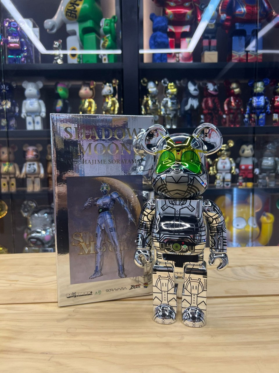 400% Be@rbrick Shadow Moon (Ver.Hajime Sorayama) 空山基影月