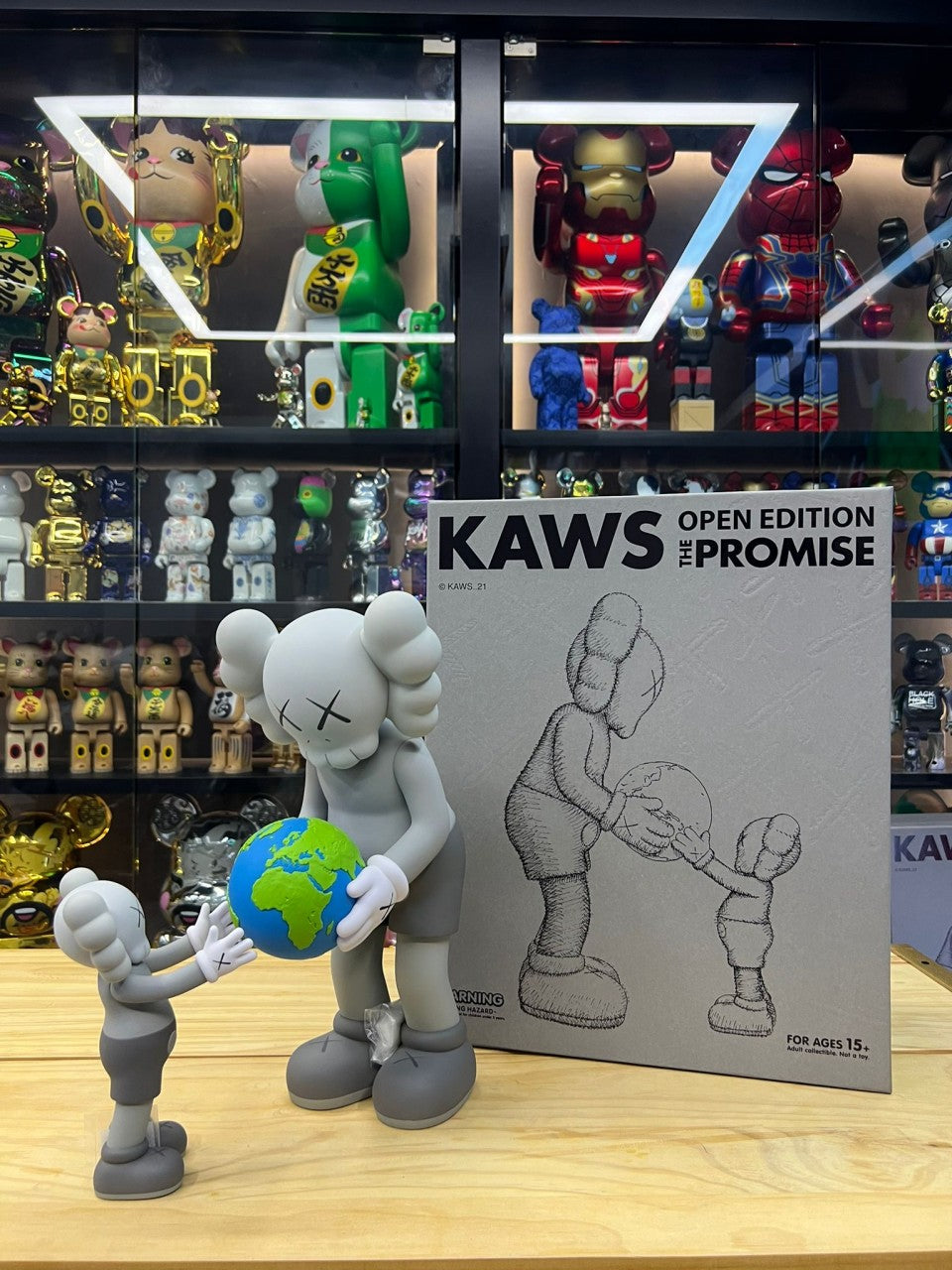 Kaws The Promise (Grey)