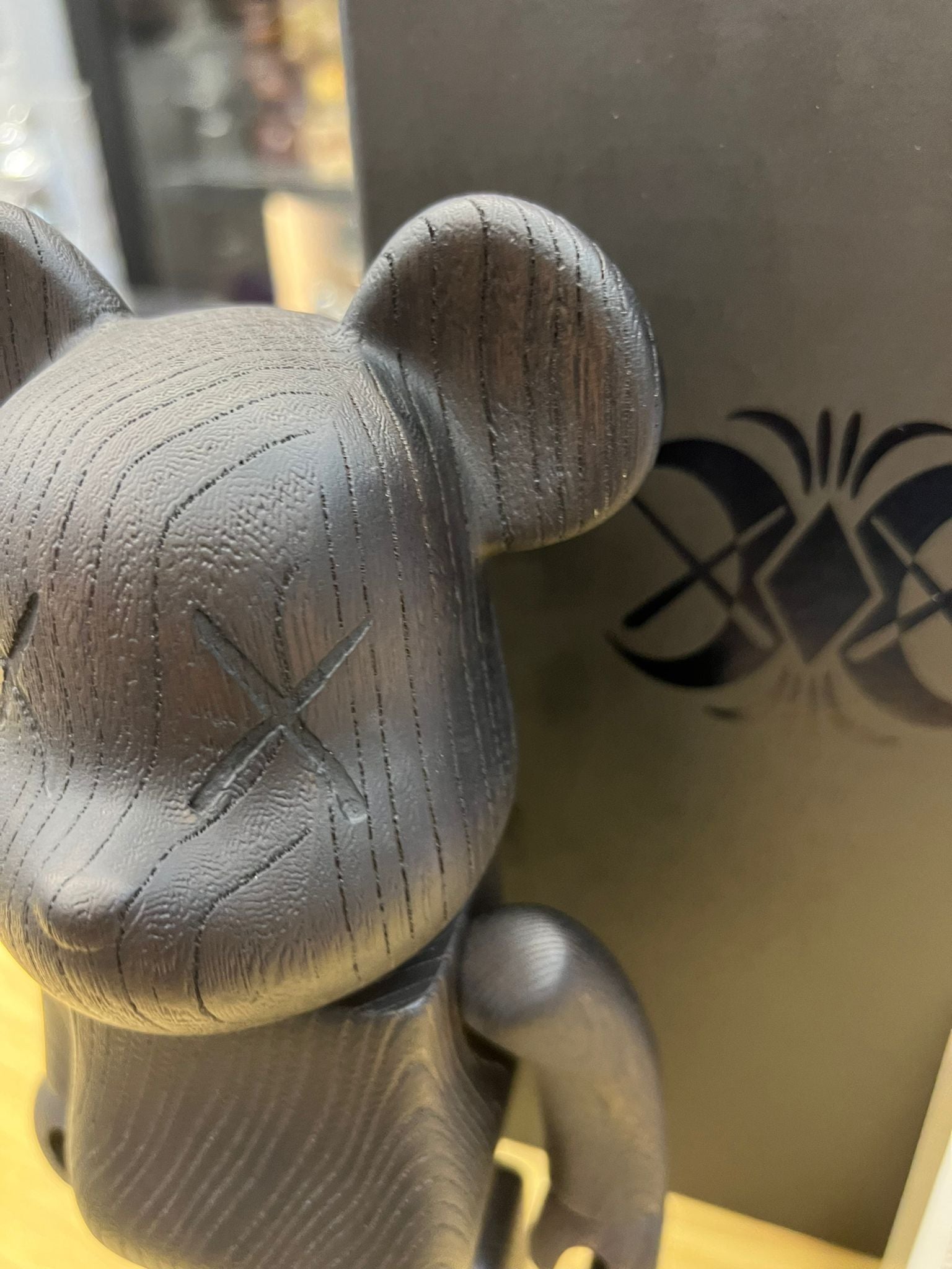 400% Kaws NexusVII Wooden Be@rbrick (Black)