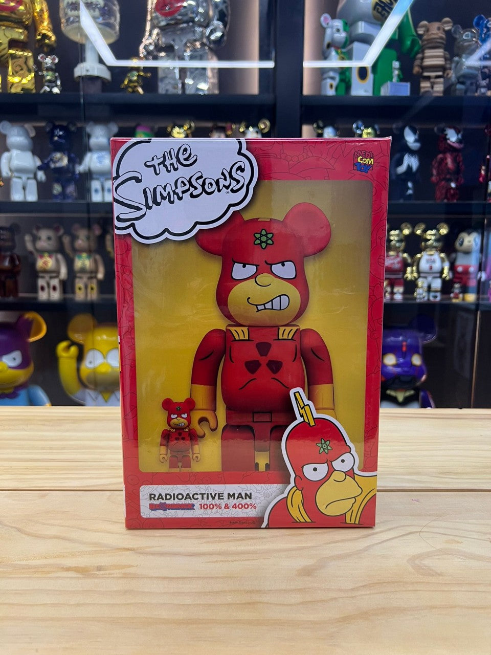 100 % et 400 % Be@rbrick Radioactive Man (Les Simpsons)