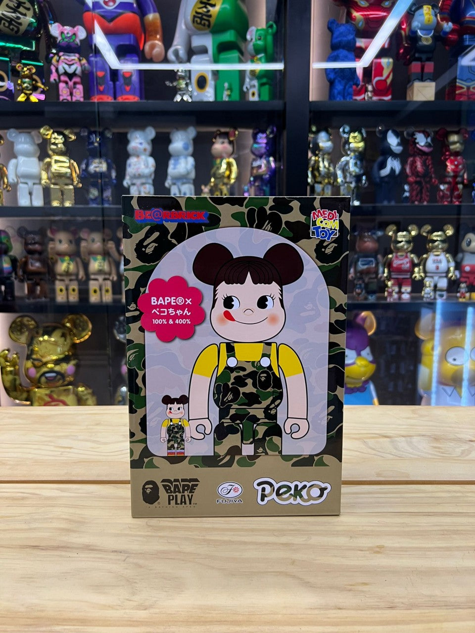 100% & 400% Be@rbrick BAPE(R) 不二家 牛奶妹 ペコちゃん GREEN