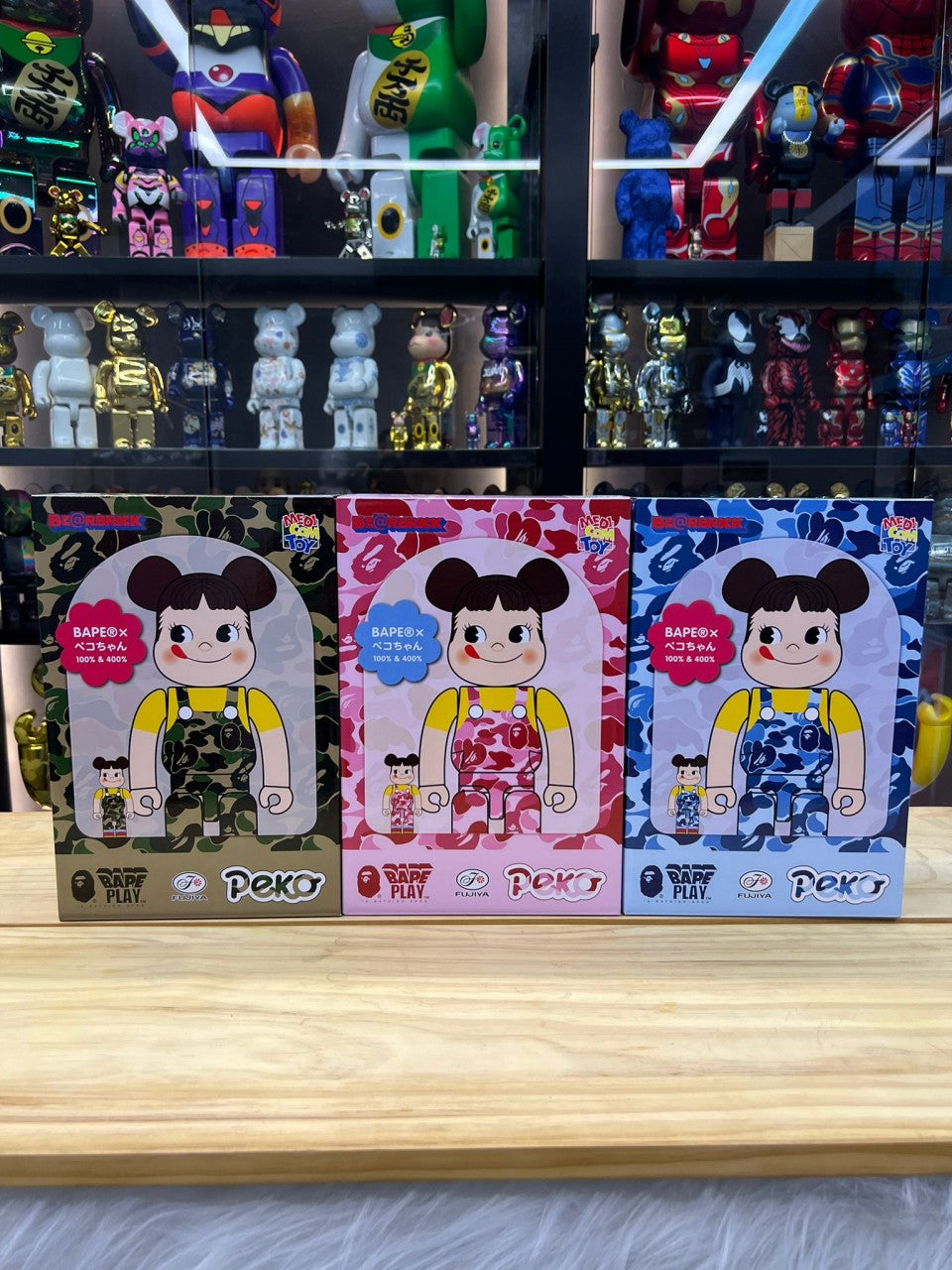 Set of 3pcs 100% & 400% Be@rbrick BAPE(R) 不二家 牛奶妹 ペコちゃん Blue / Green / Pink