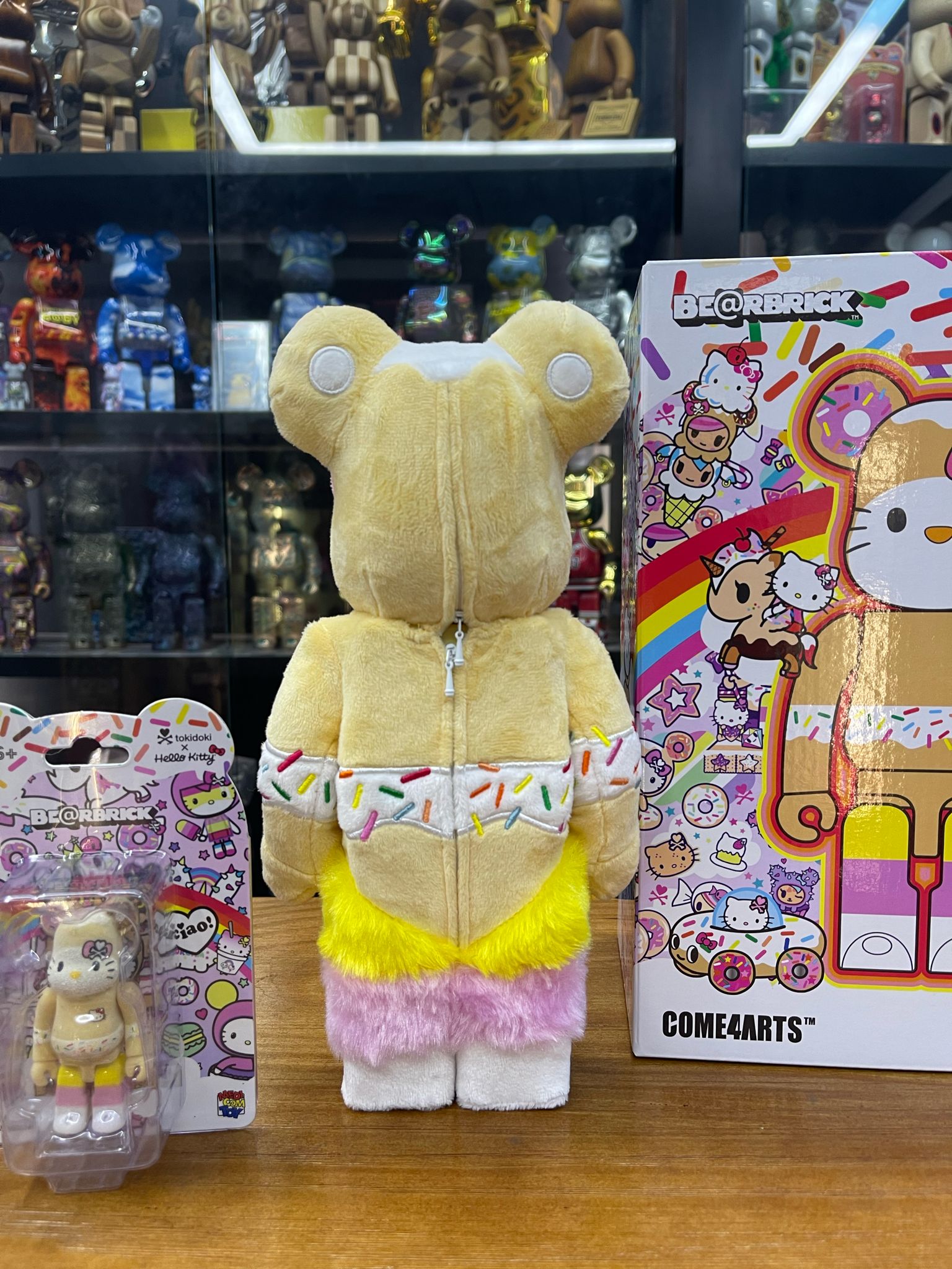 100% & 400% Hello Kitty x Tokidoki x Bearbrick (3 brands)