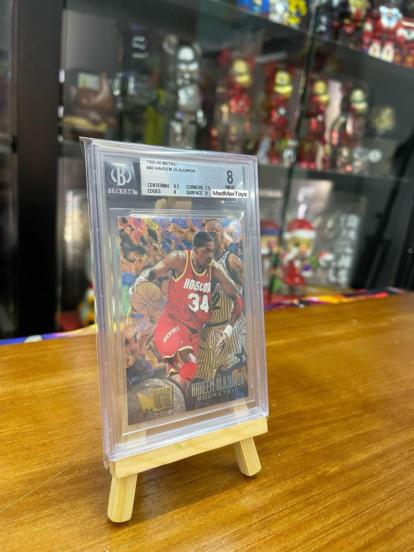 BGS 8 1995-96 METAL #40 HAKEEM OLAJUWON